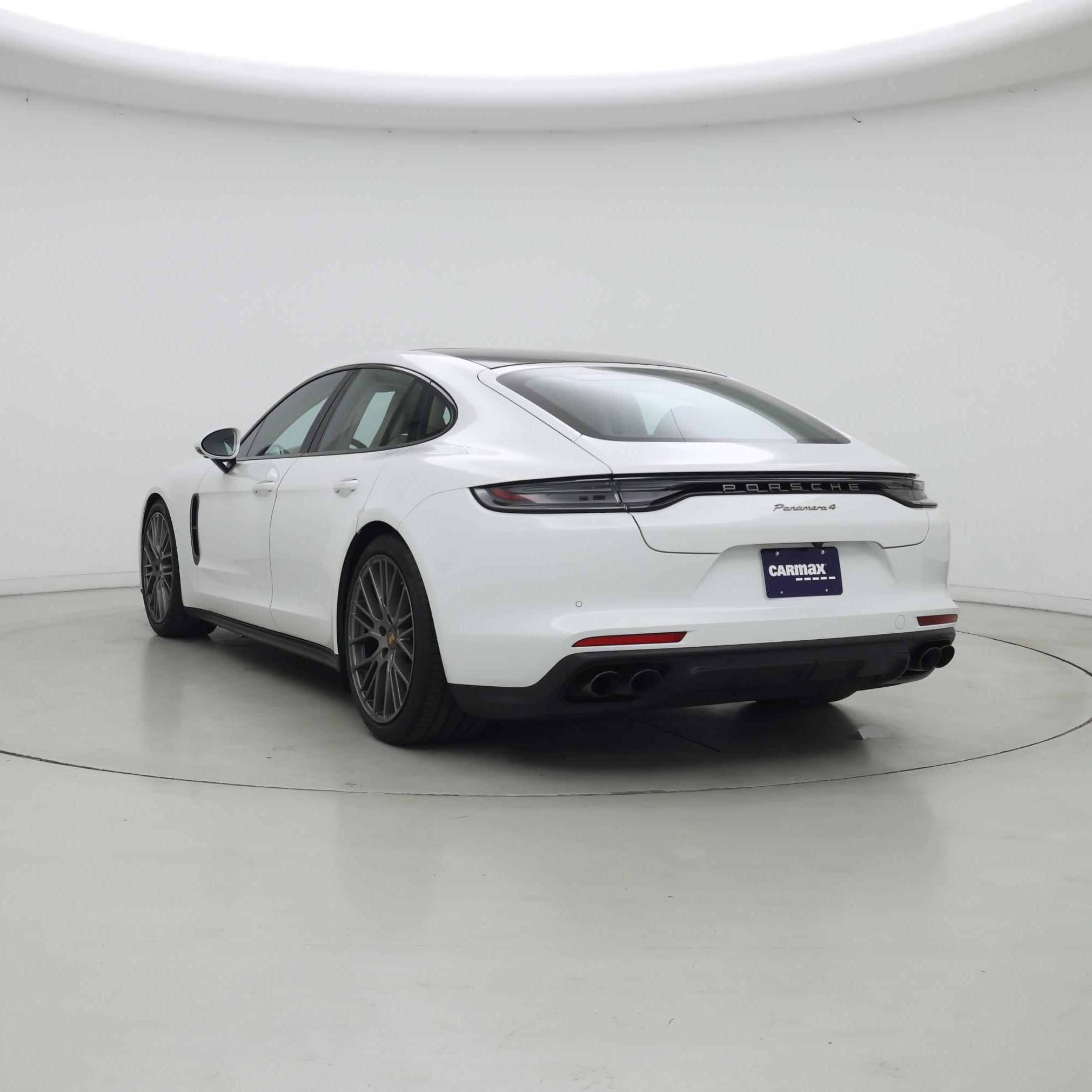 Thumbnail: 2023 Porsche Panamera - 2
