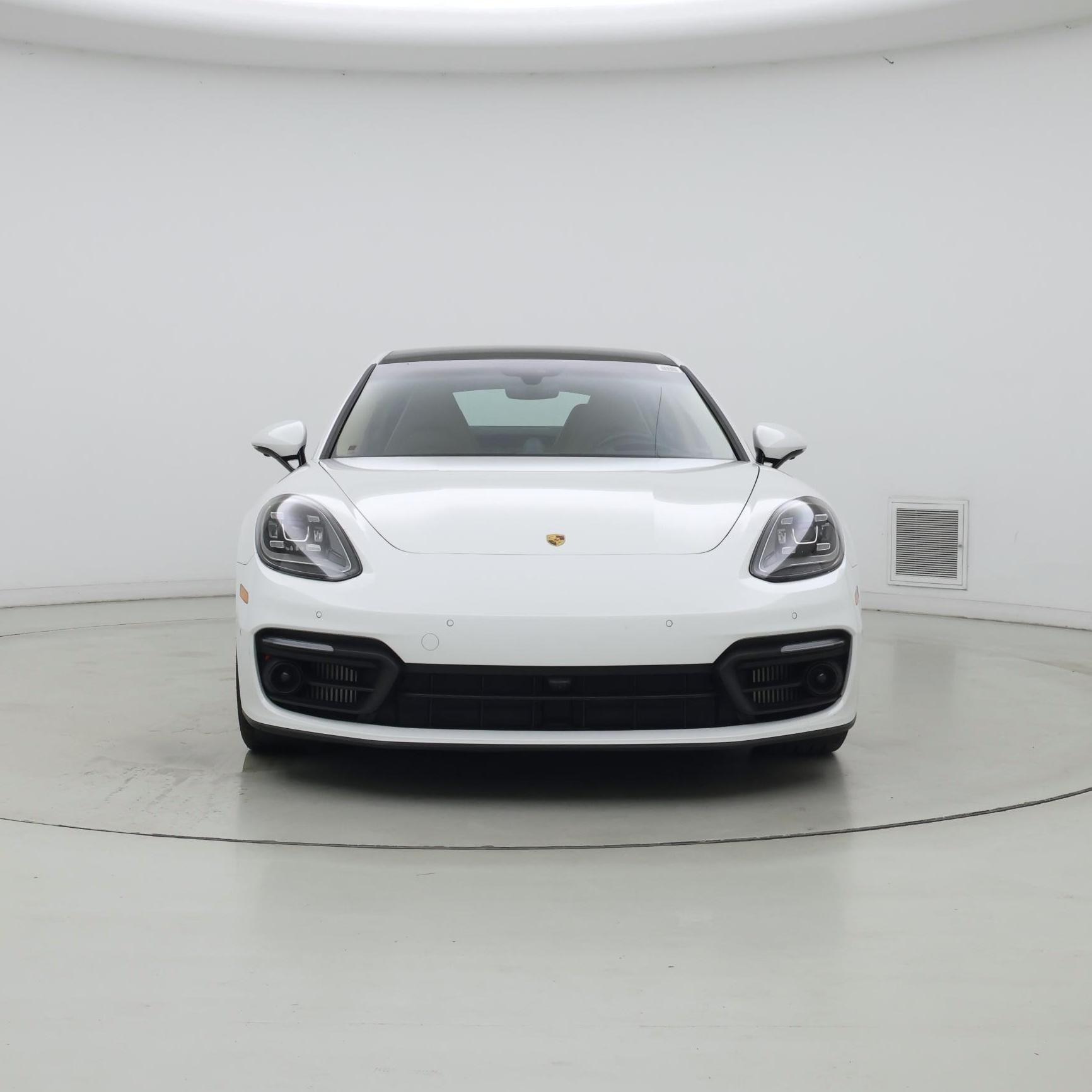 Thumbnail: 2023 Porsche Panamera - 5