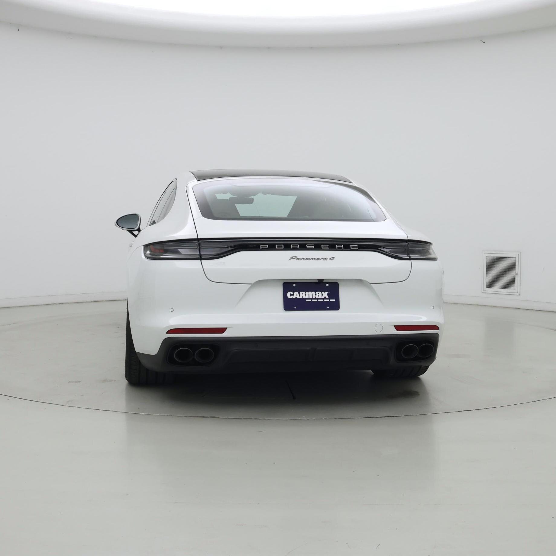 Thumbnail: 2023 Porsche Panamera - 6
