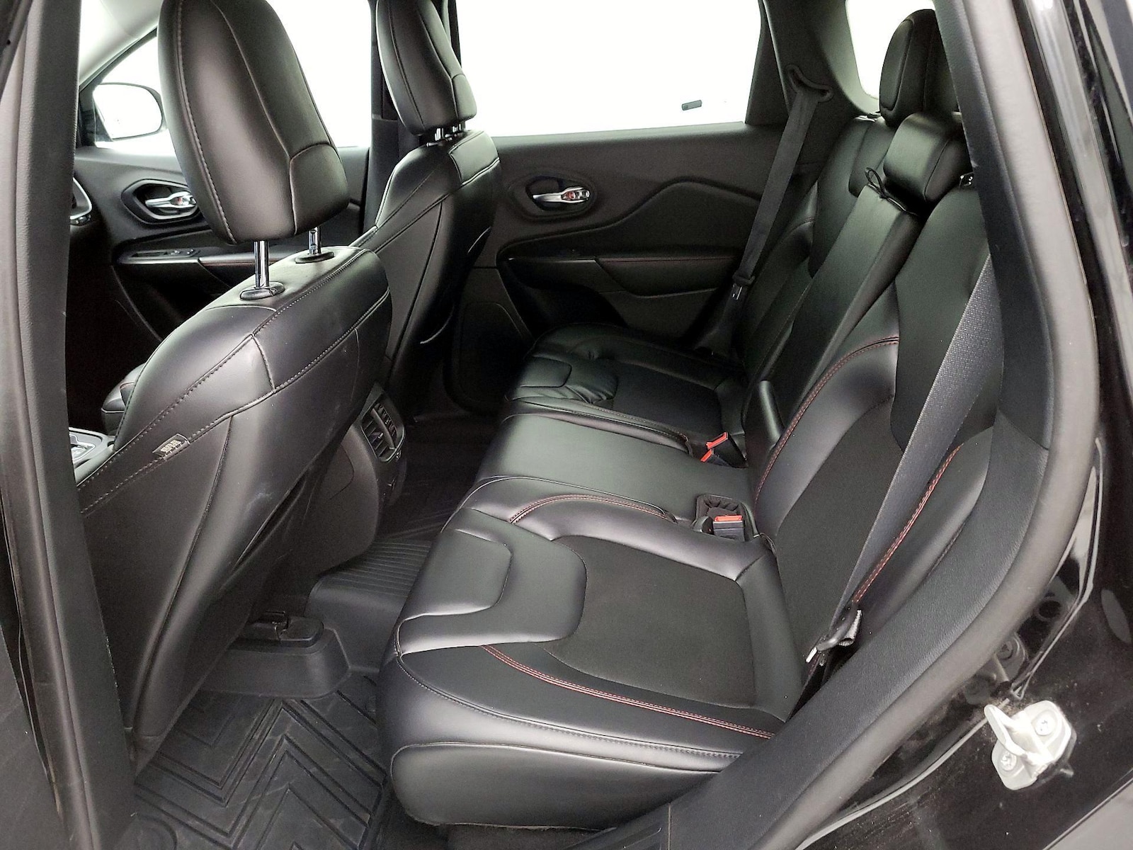 2021 Jeep Cherokee Trailhawk - Photo 20