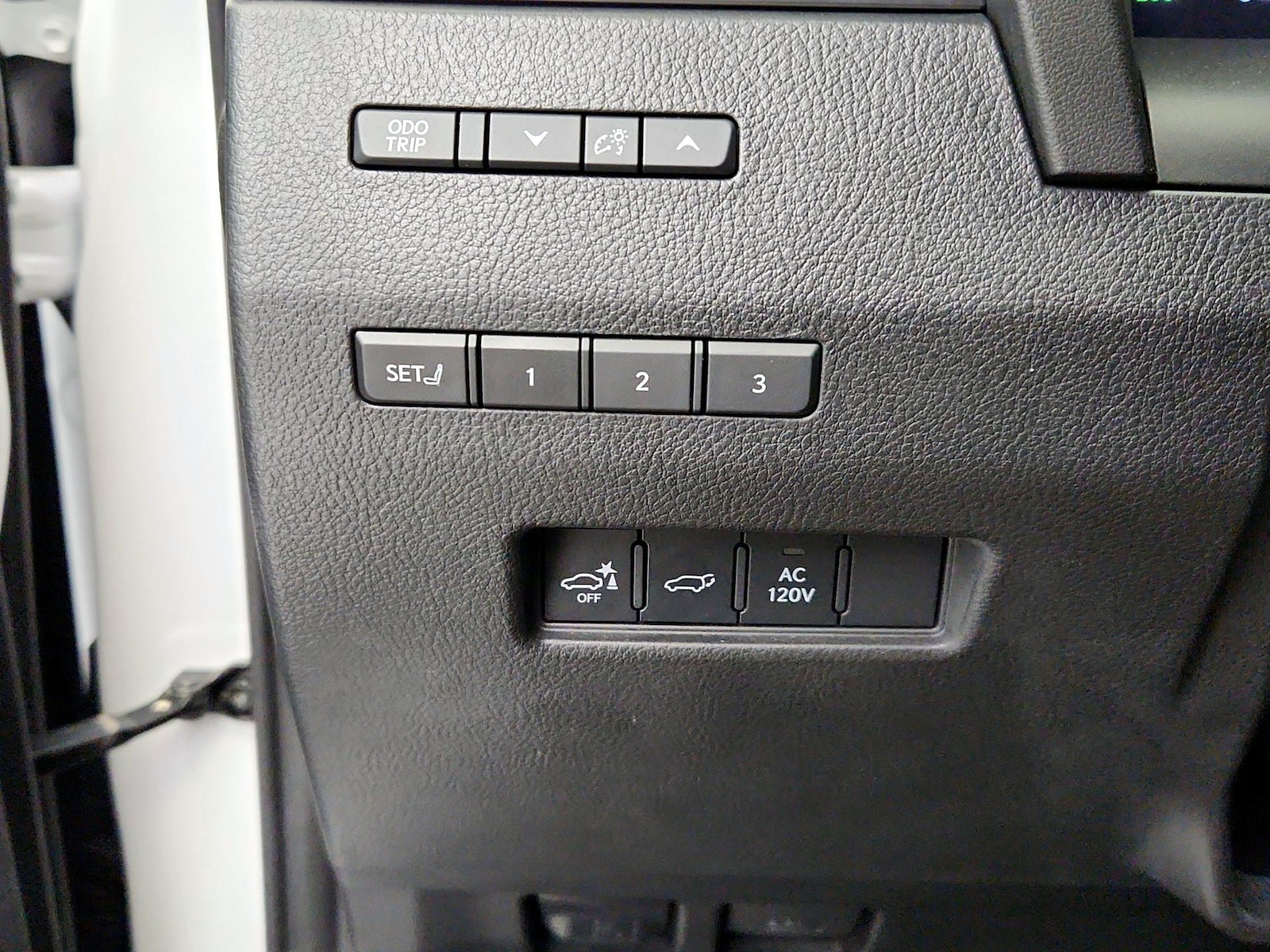 2024 Lexus GX Overtrail+ - Photo 14