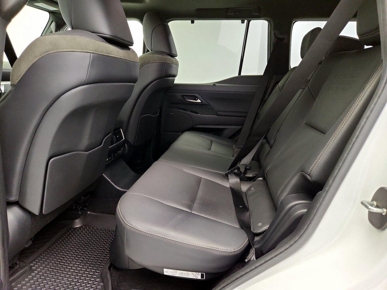 2024 Lexus GX Overtrail+ - Photo 22