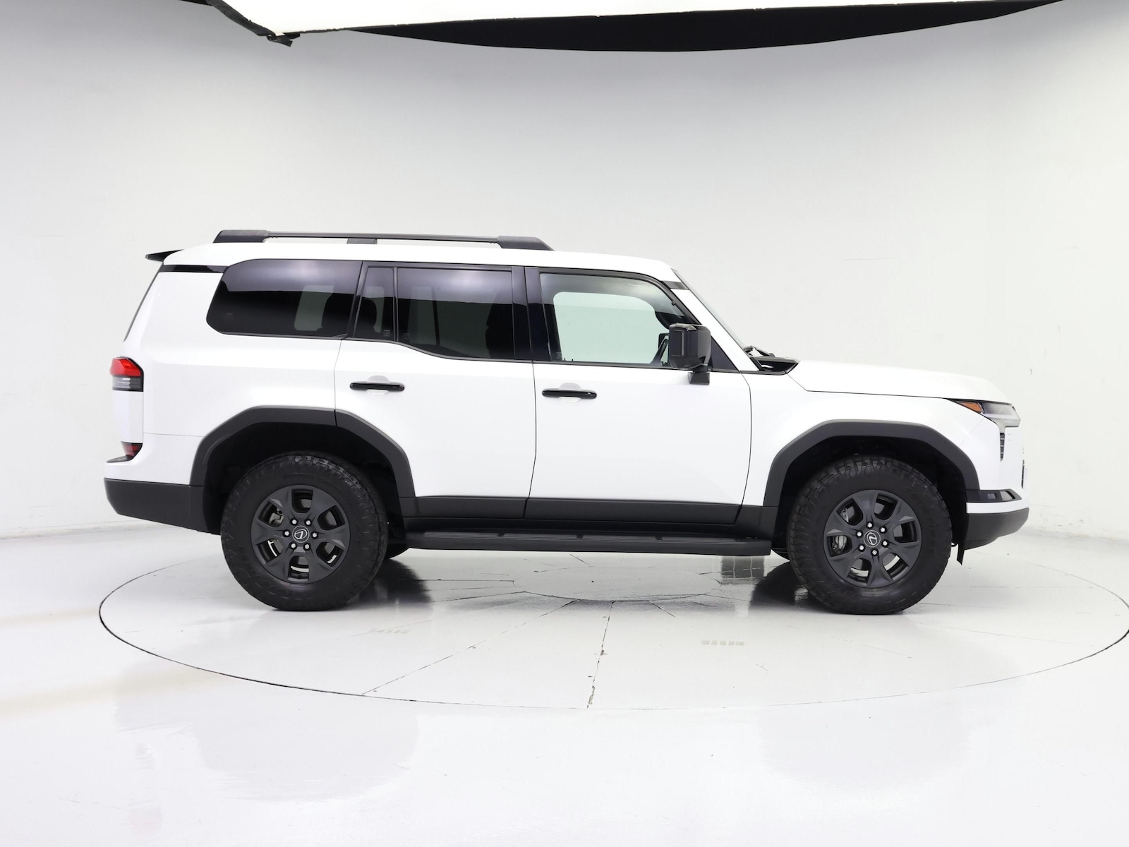 2024 Lexus GX Overtrail+ - Photo 8