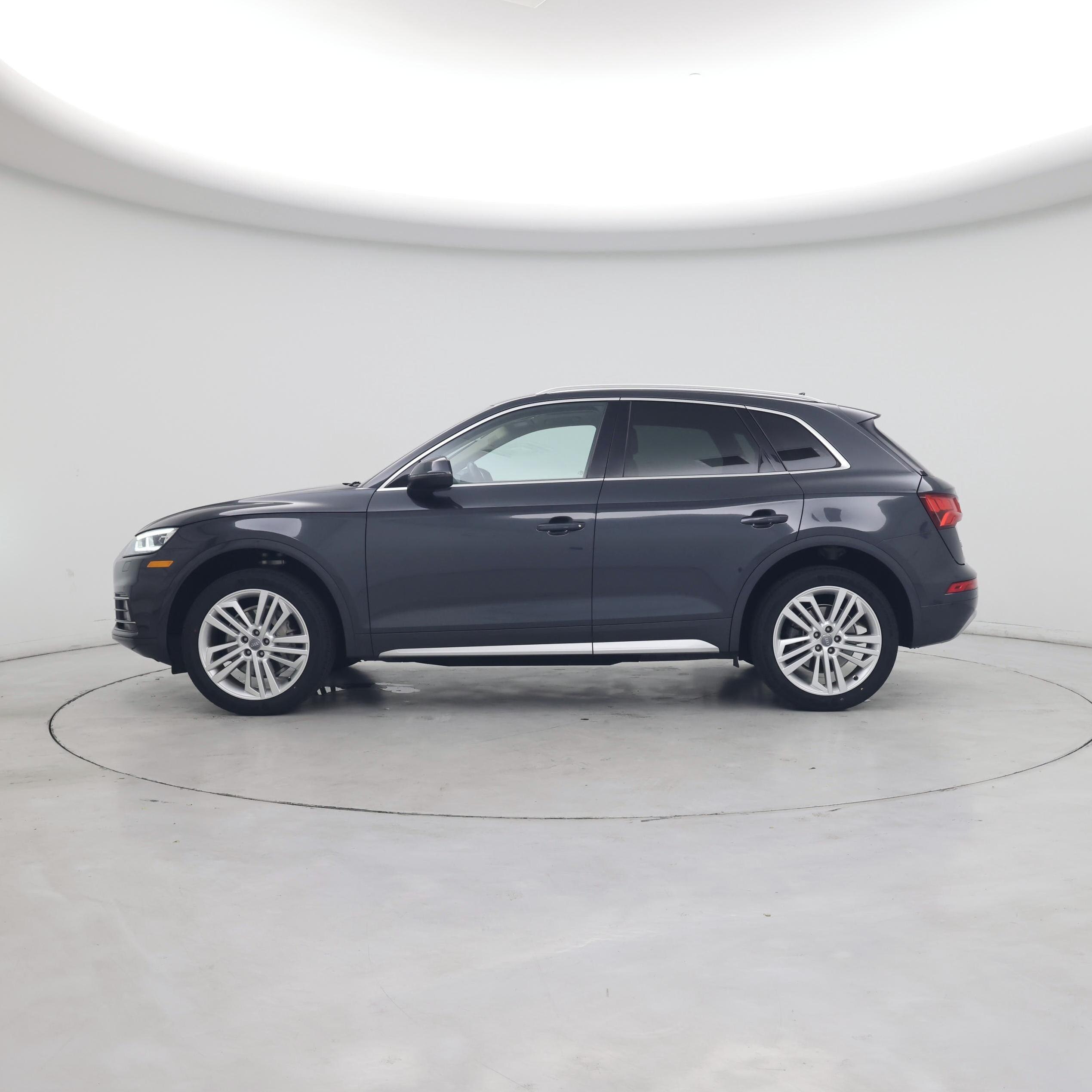 Thumbnail: 2018 Audi Q5 - 3