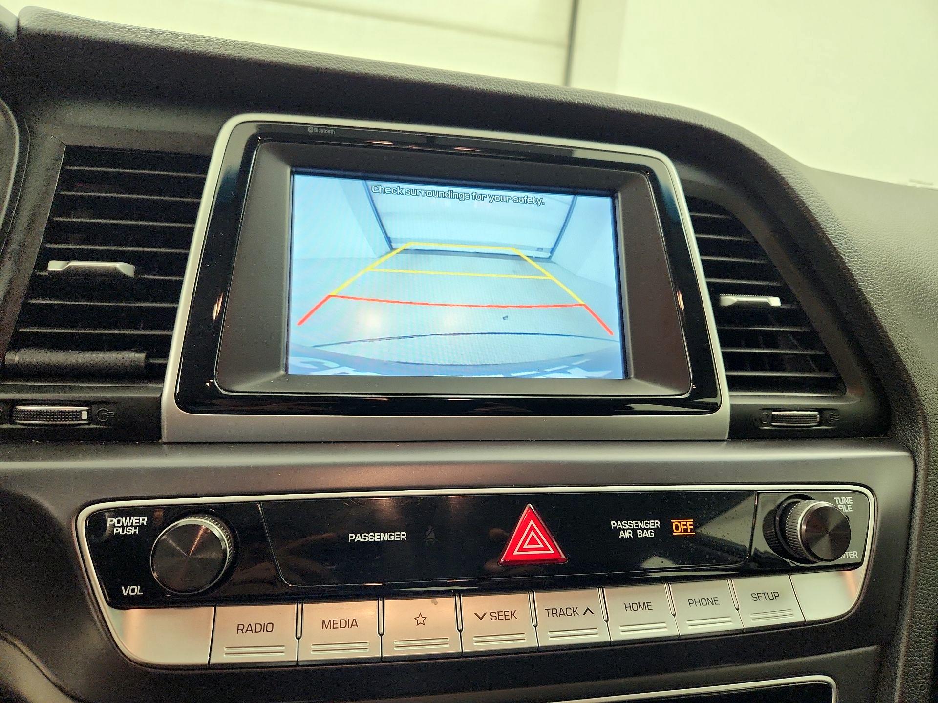 Thumbnail: 2019 Hyundai Sonata - 14