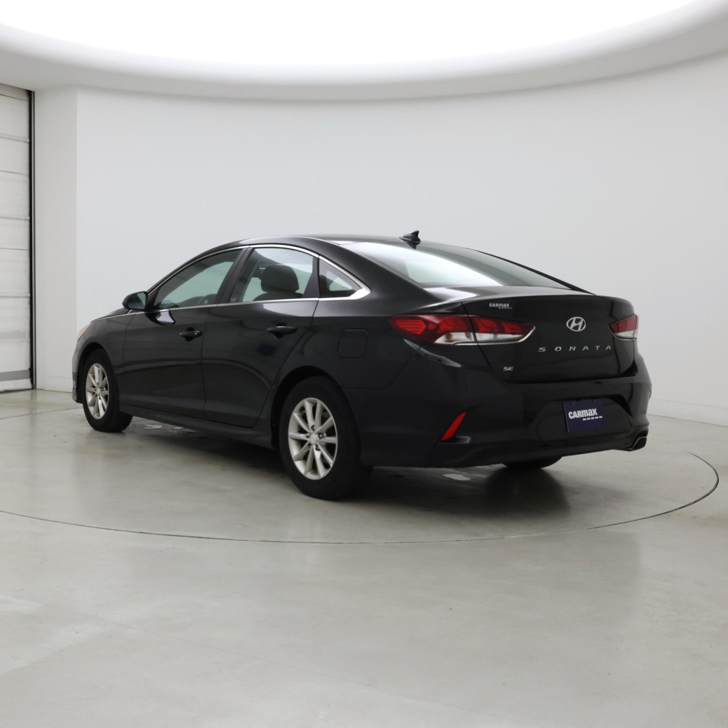 Thumbnail: 2019 Hyundai Sonata - 2