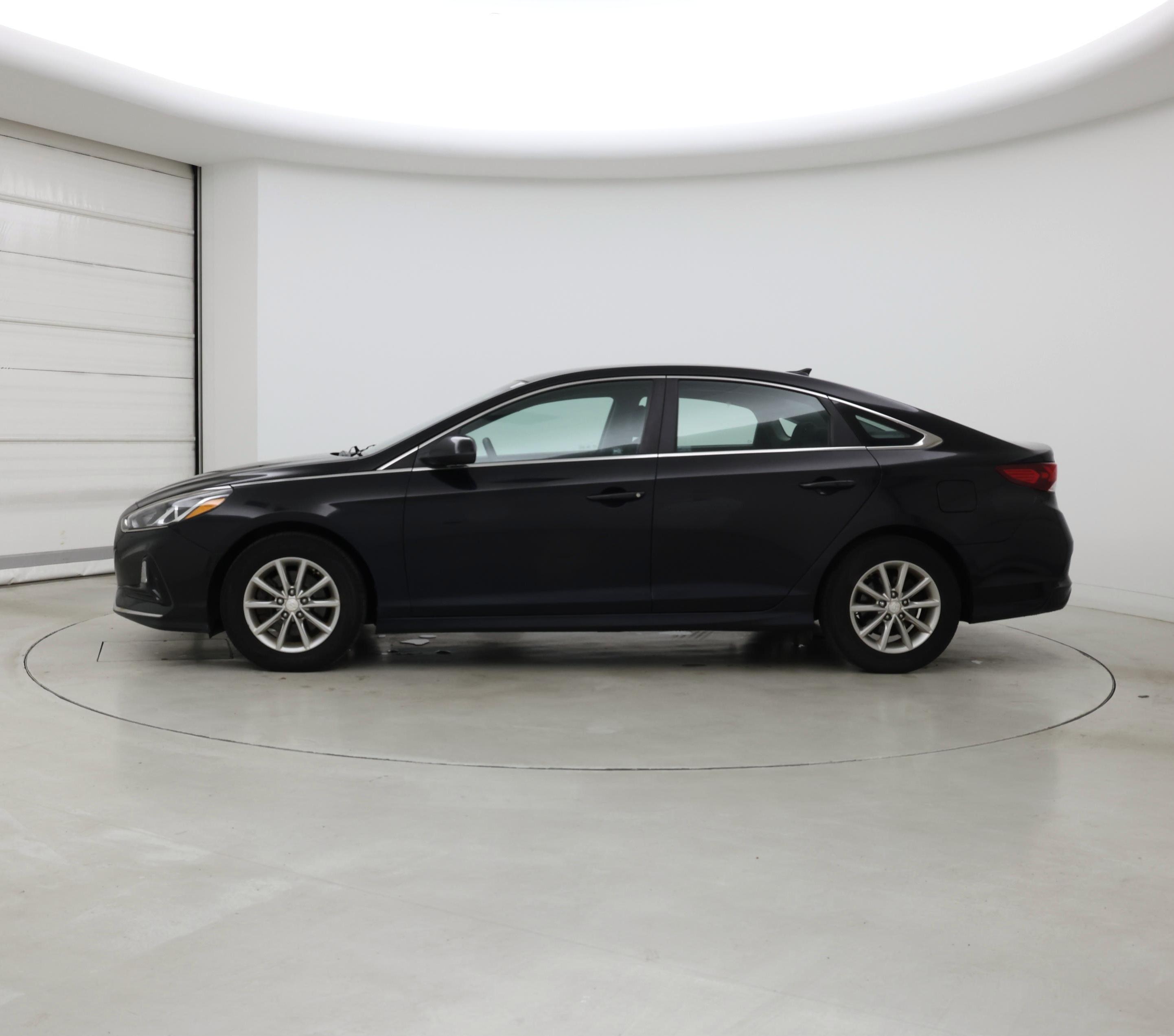 Thumbnail: 2019 Hyundai Sonata - 3