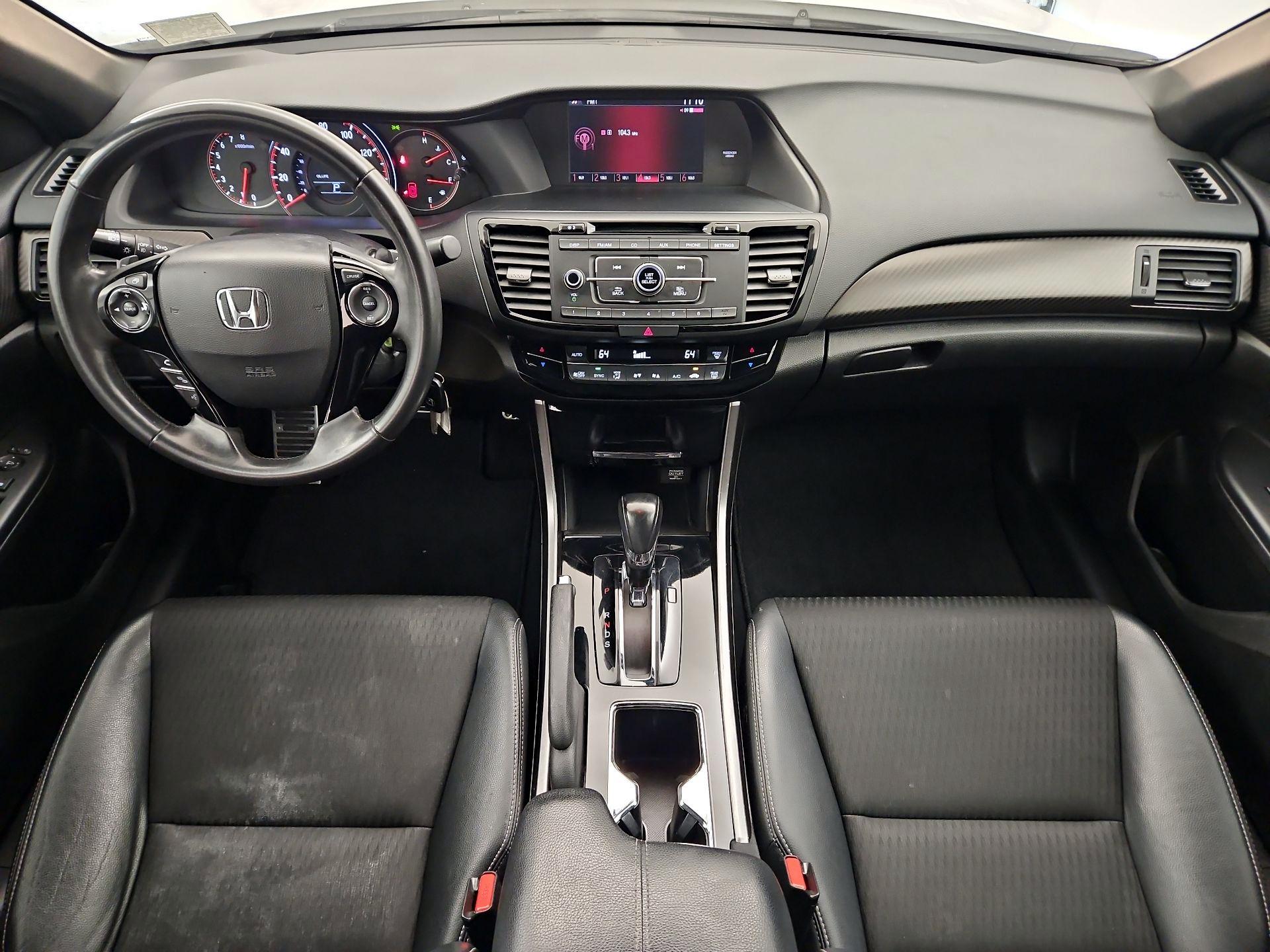 Thumbnail: 2017 Honda Accord - 9