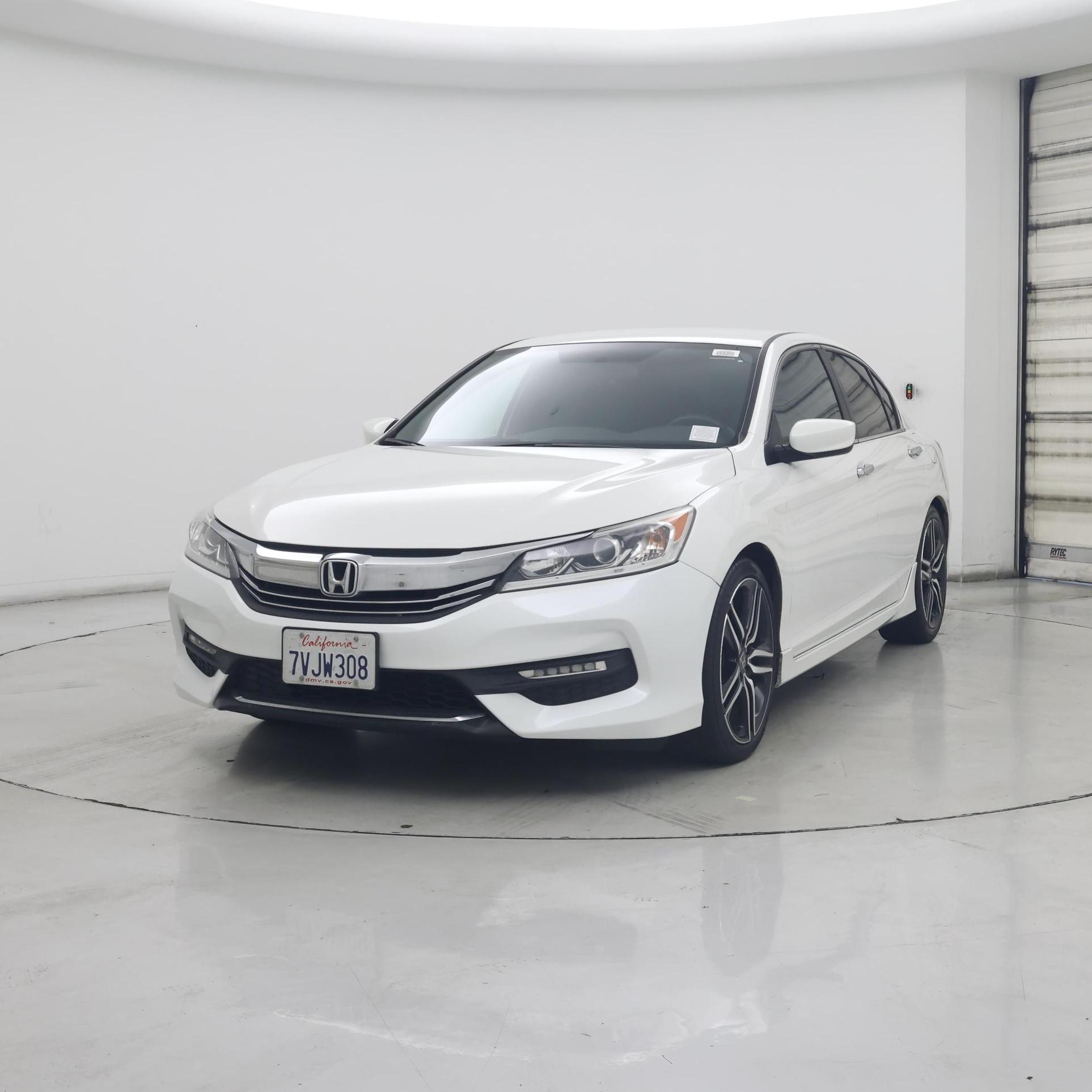 Thumbnail: 2017 Honda Accord - 4