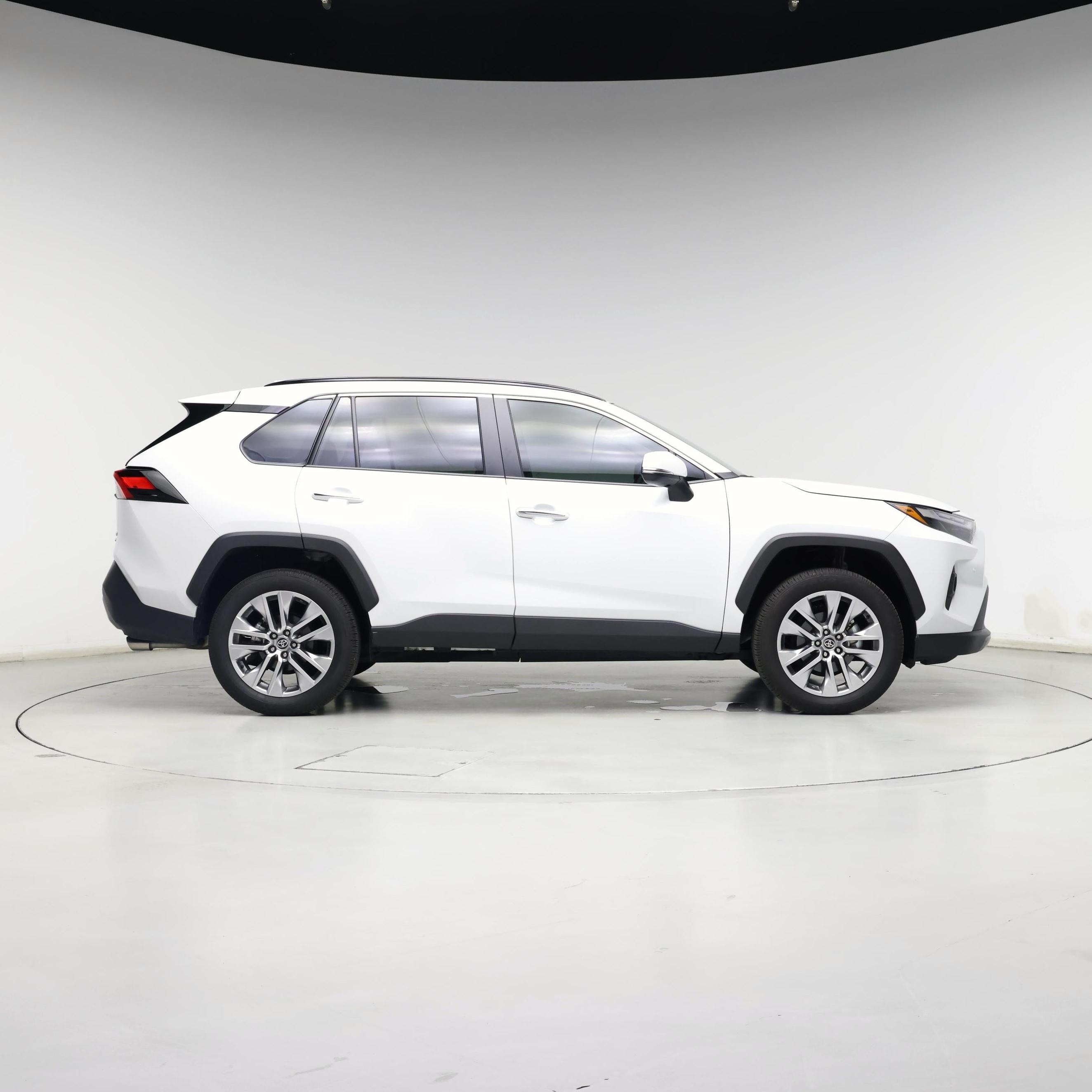 Thumbnail: 2025 Toyota RAV4 - 7