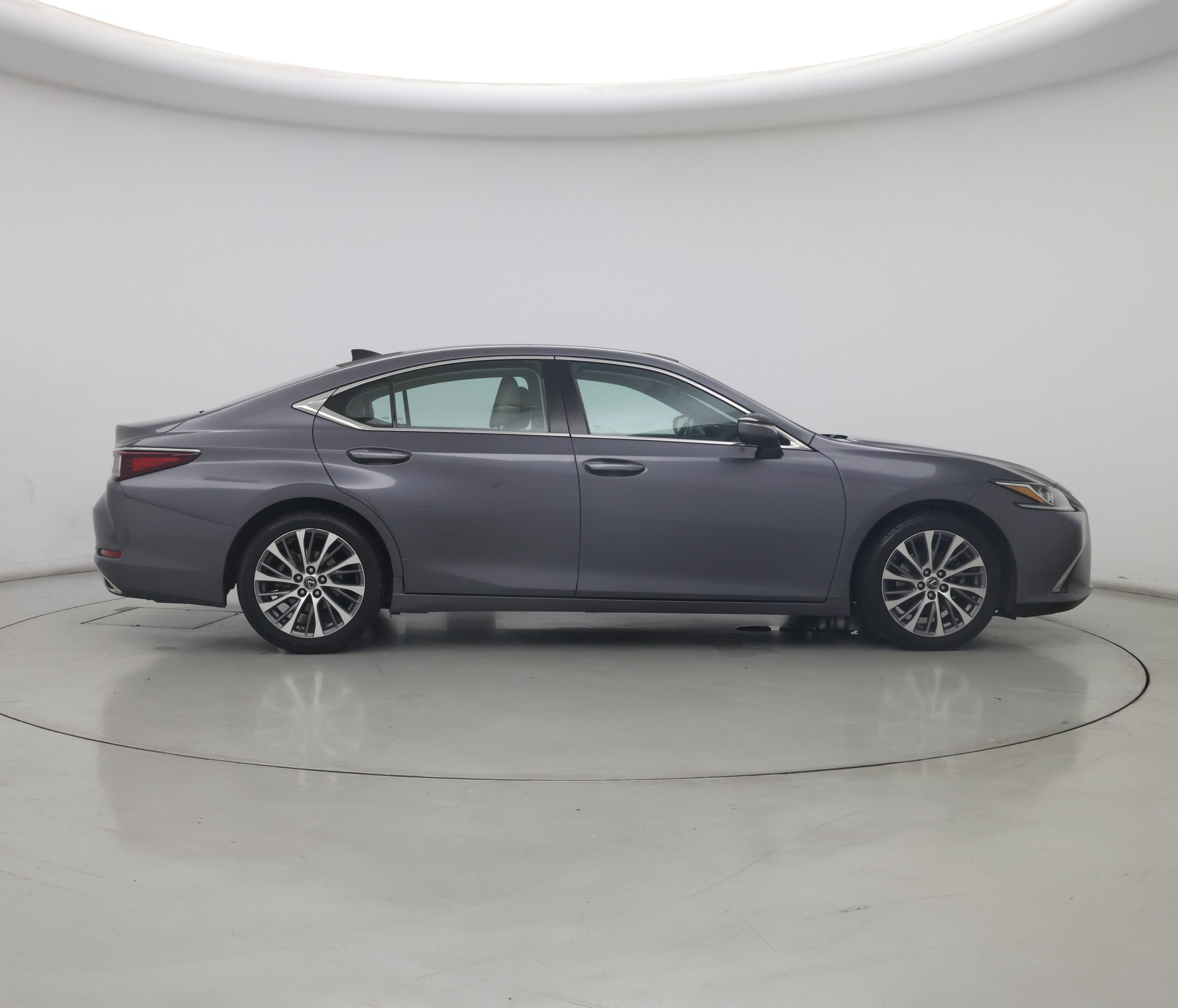 Thumbnail: 2019 Lexus ES - 7