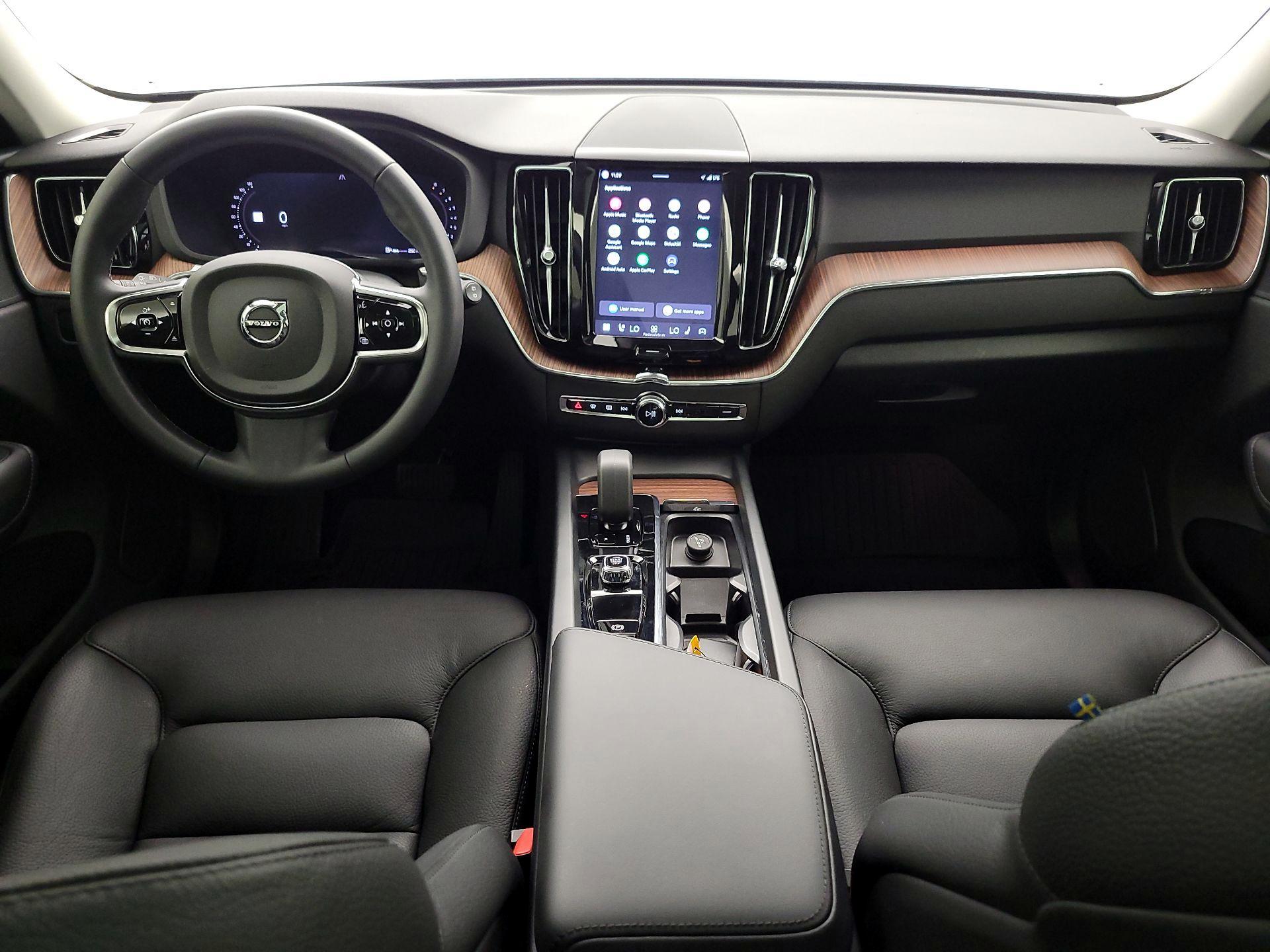 Thumbnail: 2024 Volvo XC60 - 9