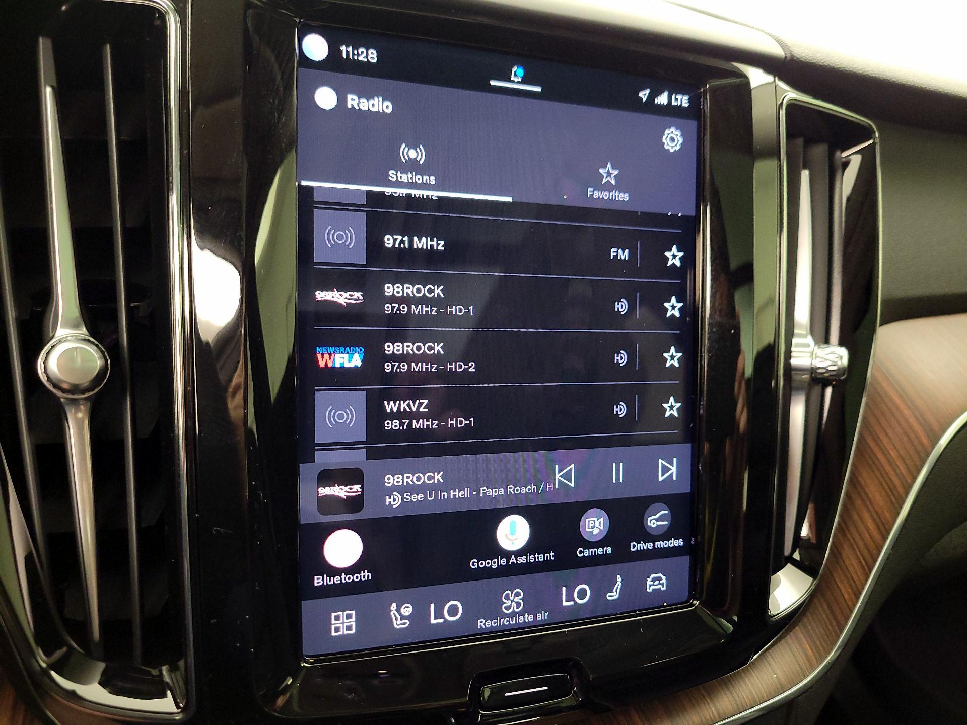 Thumbnail: 2024 Volvo XC60 - 15