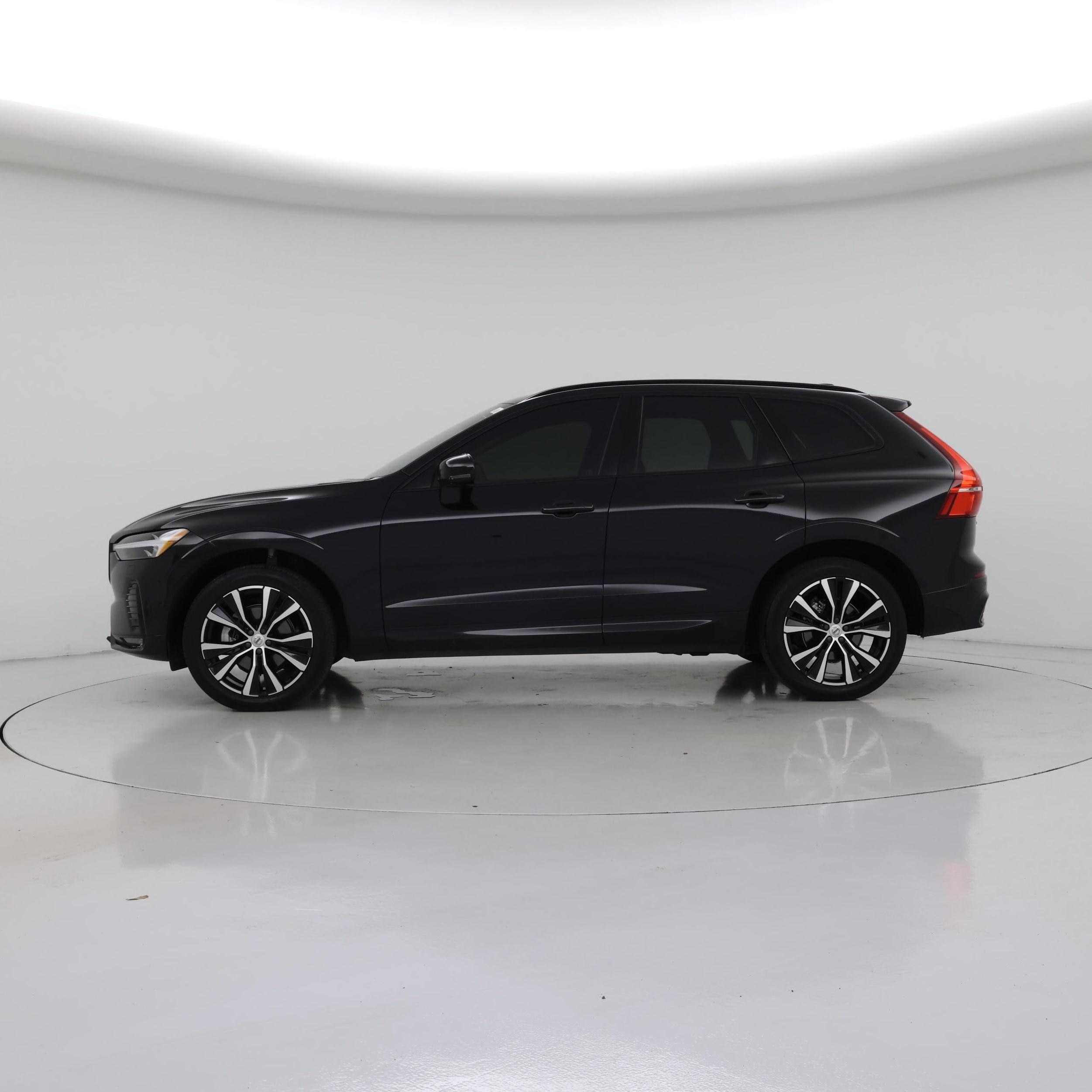 Thumbnail: 2024 Volvo XC60 - 3