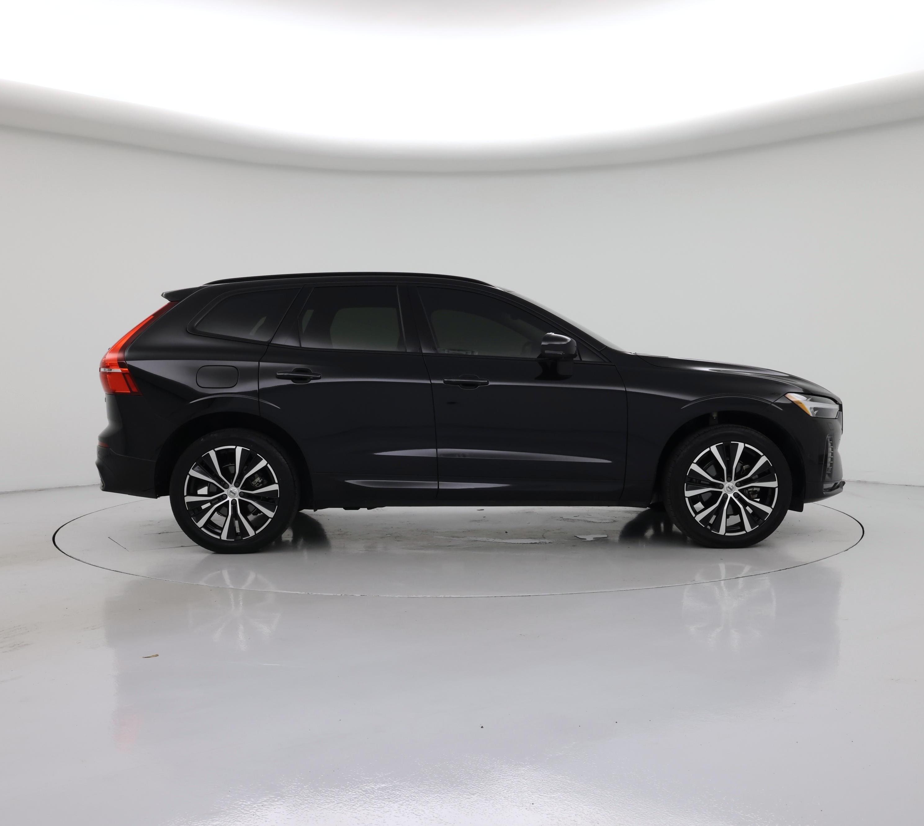 Thumbnail: 2024 Volvo XC60 - 7