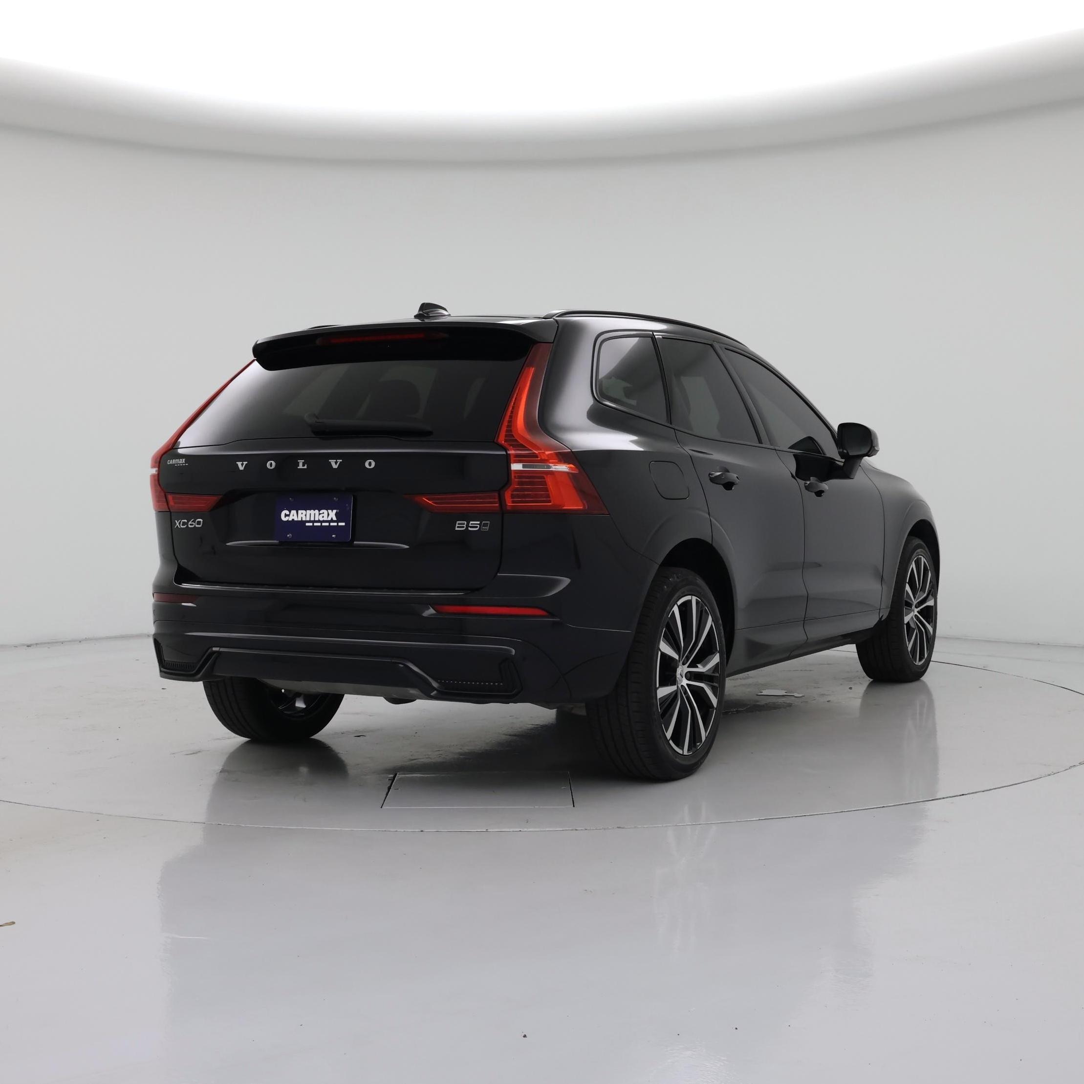 Thumbnail: 2024 Volvo XC60 - 8