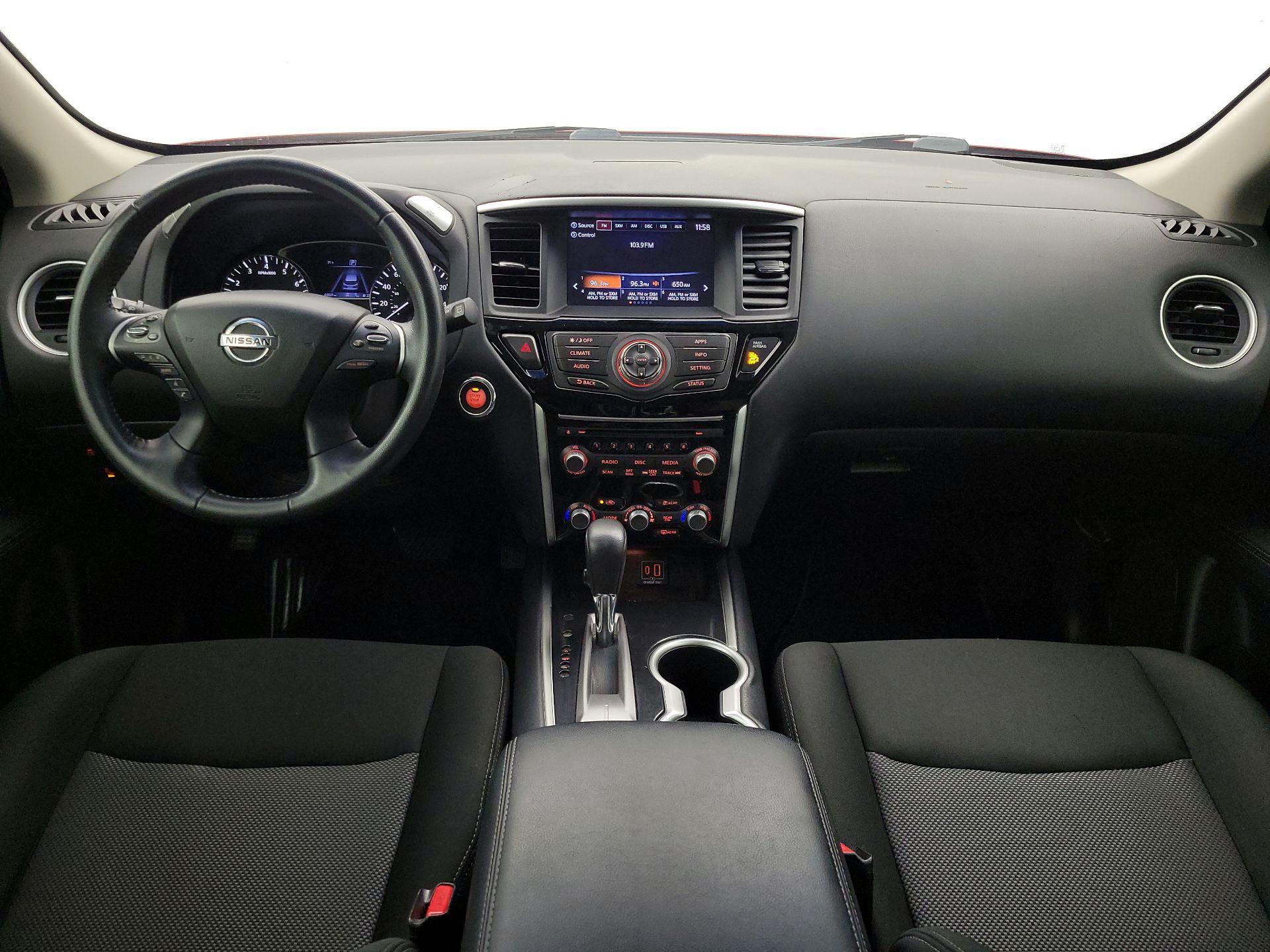 Thumbnail: 2020 Nissan Pathfinder - 9