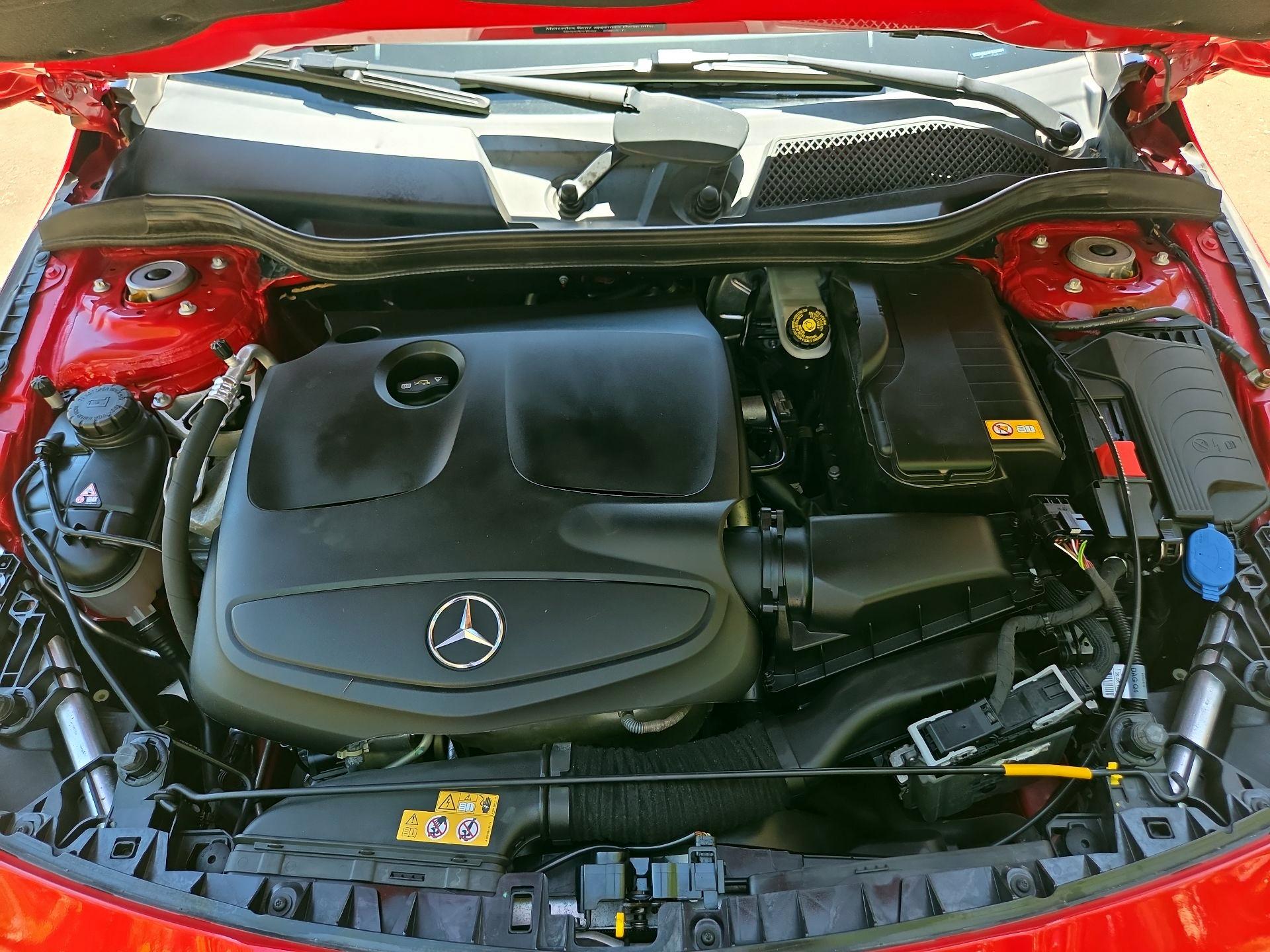 Thumbnail: 2015 Mercedes-Benz CLA - 17