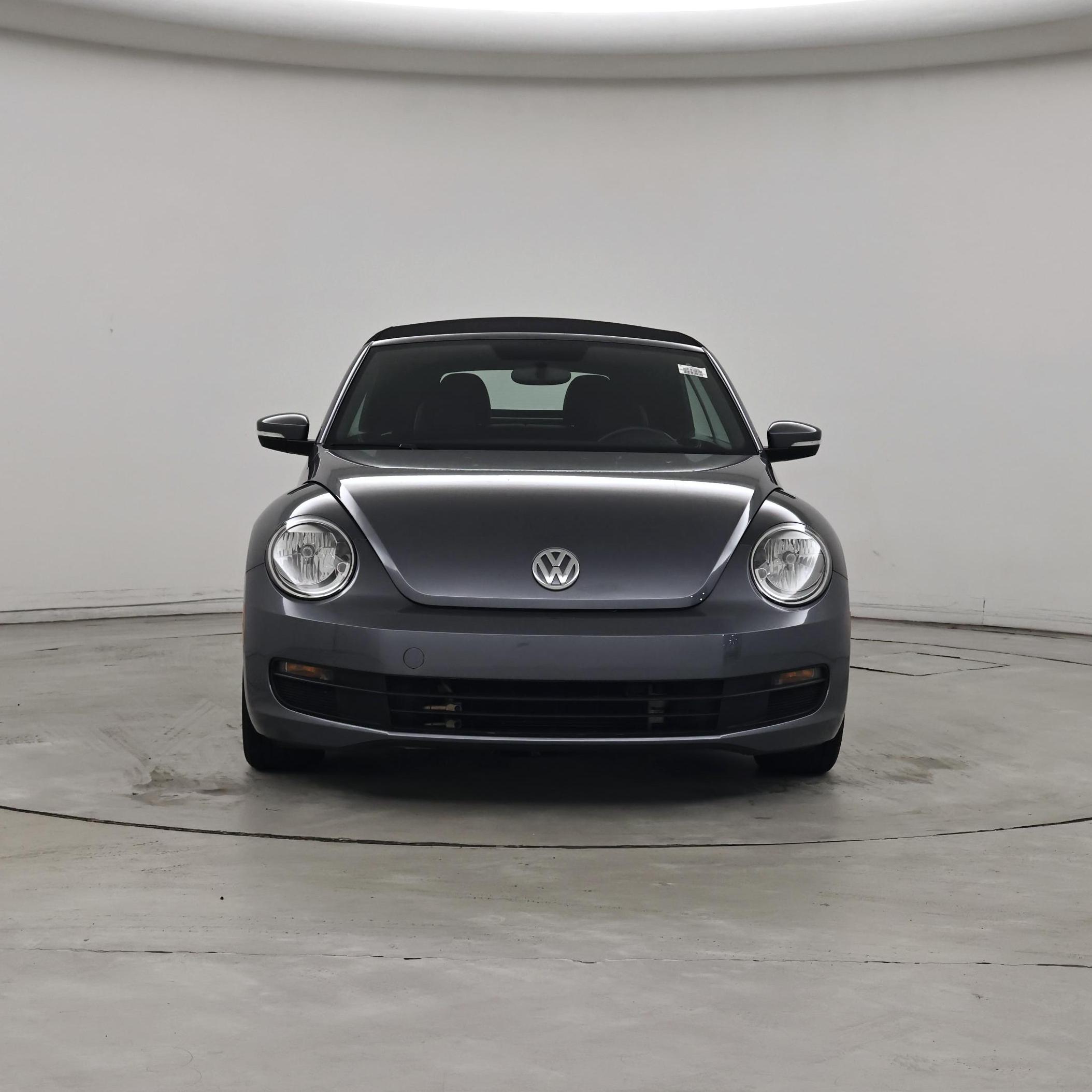 Thumbnail: 2015 Volkswagen Beetle - 5
