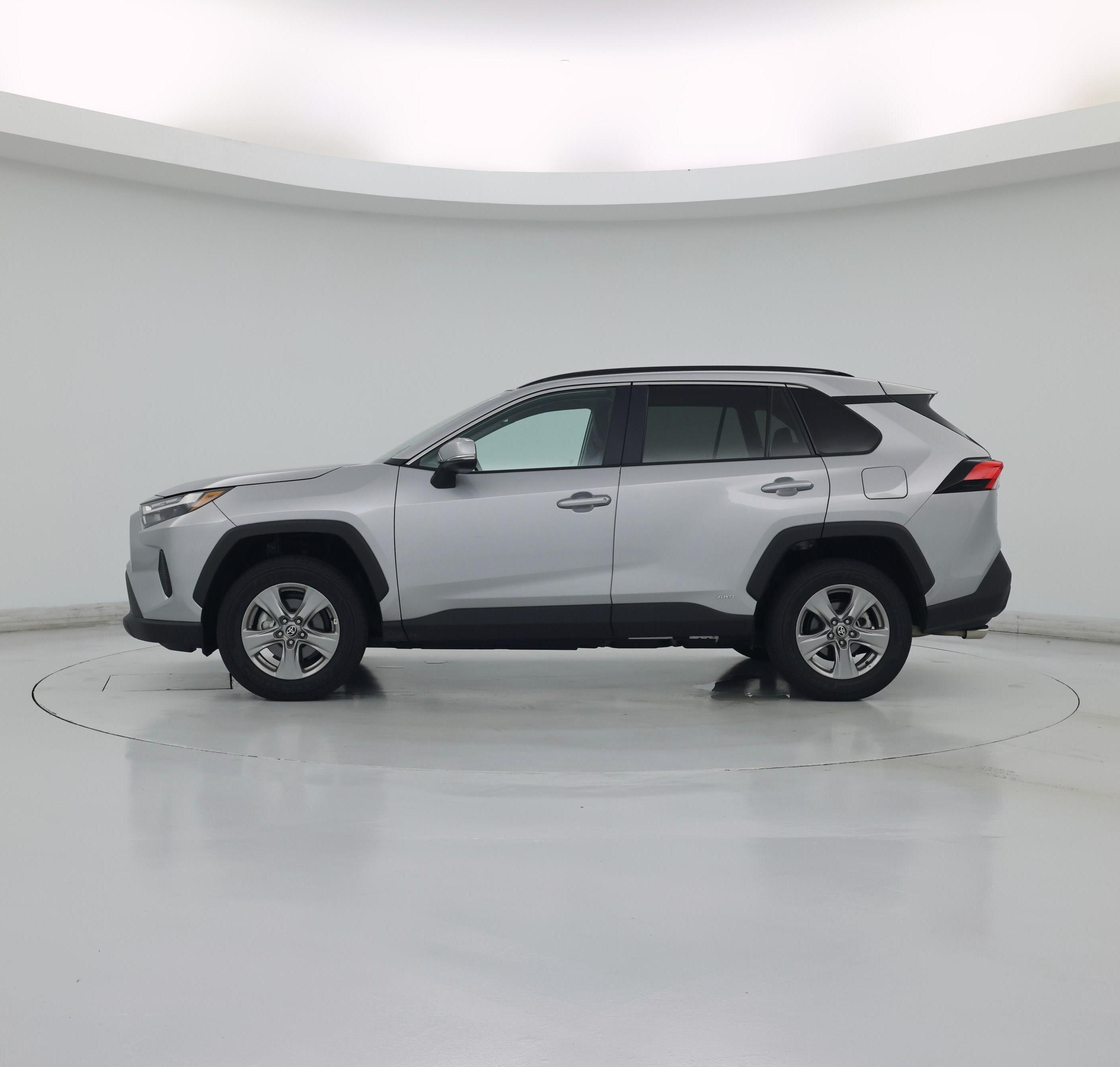 Thumbnail: 2025 Toyota RAV4 - 3