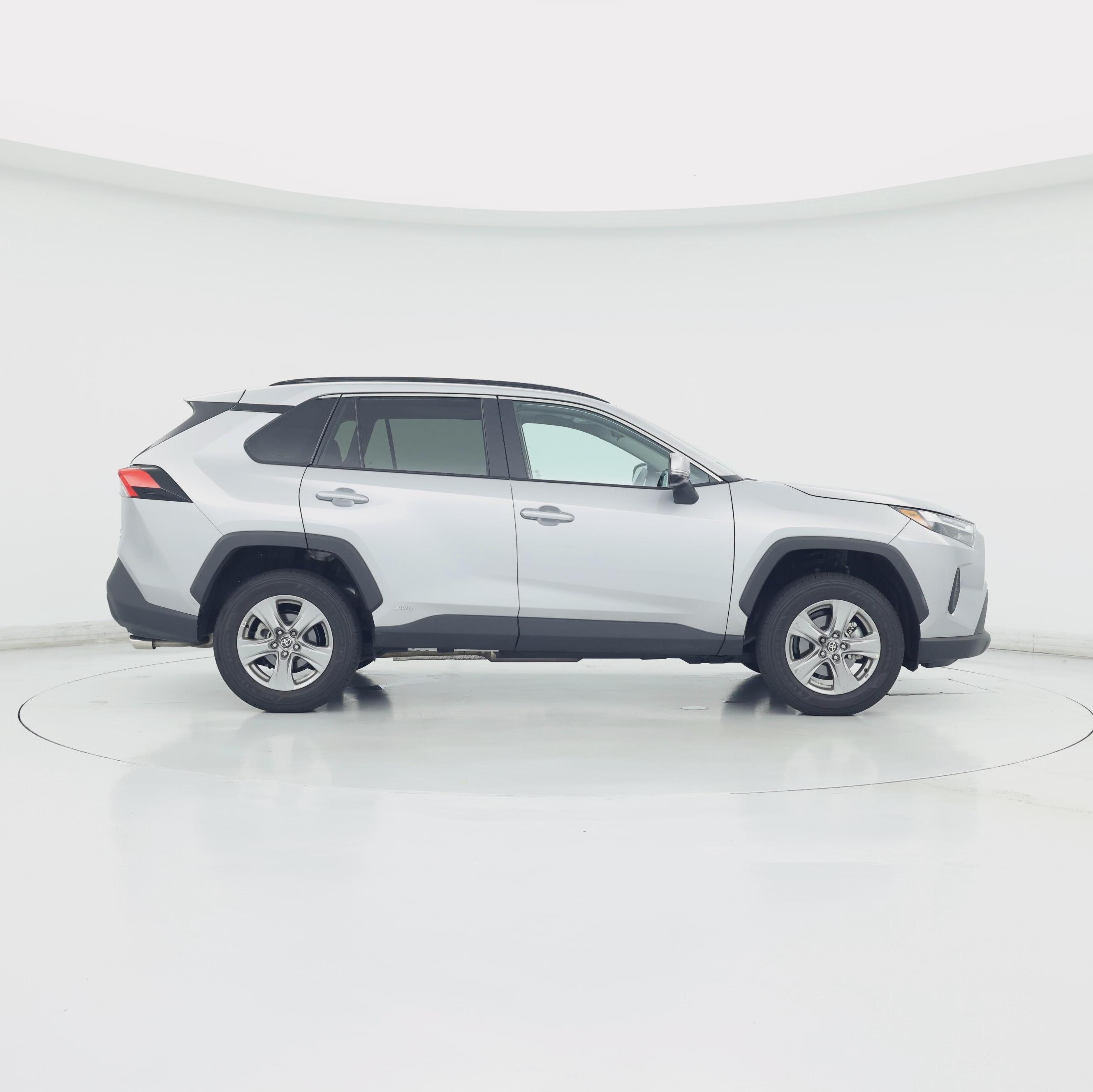 Thumbnail: 2025 Toyota RAV4 - 7