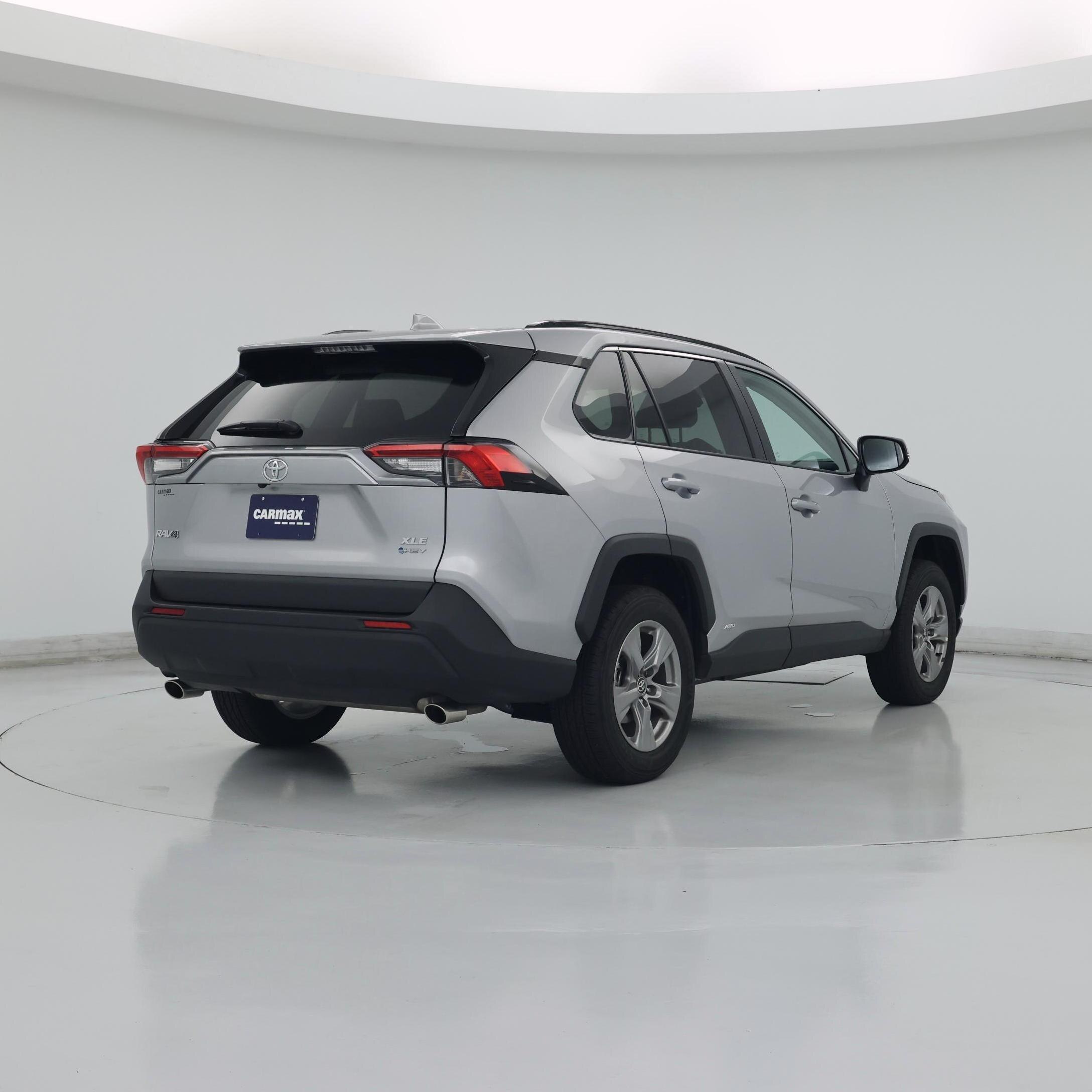 Thumbnail: 2025 Toyota RAV4 - 8