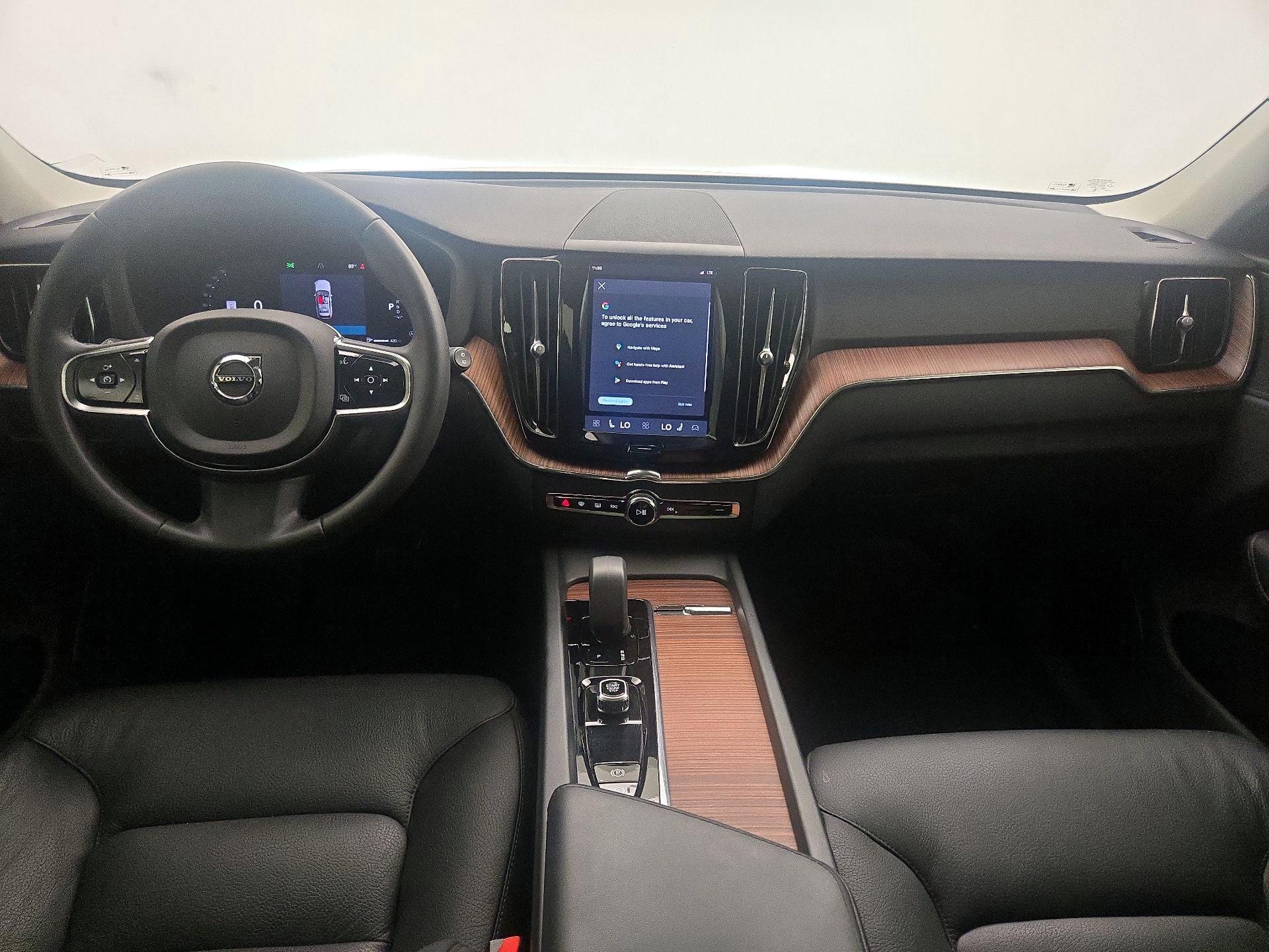 Thumbnail: 2024 Volvo XC60 - 9