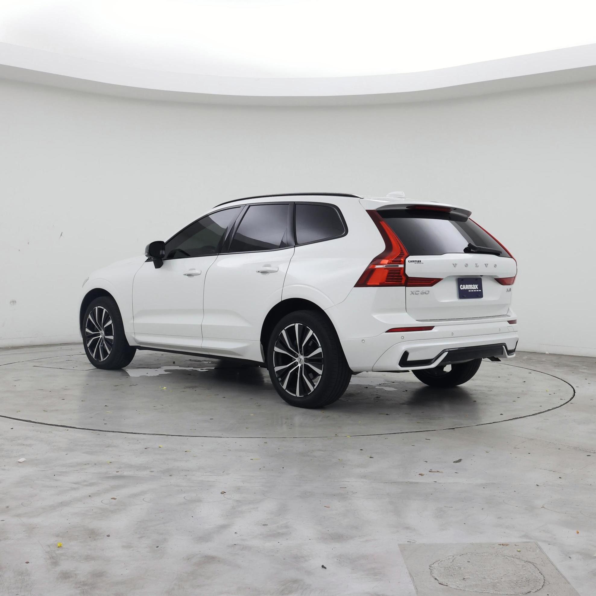 Thumbnail: 2024 Volvo XC60 - 2