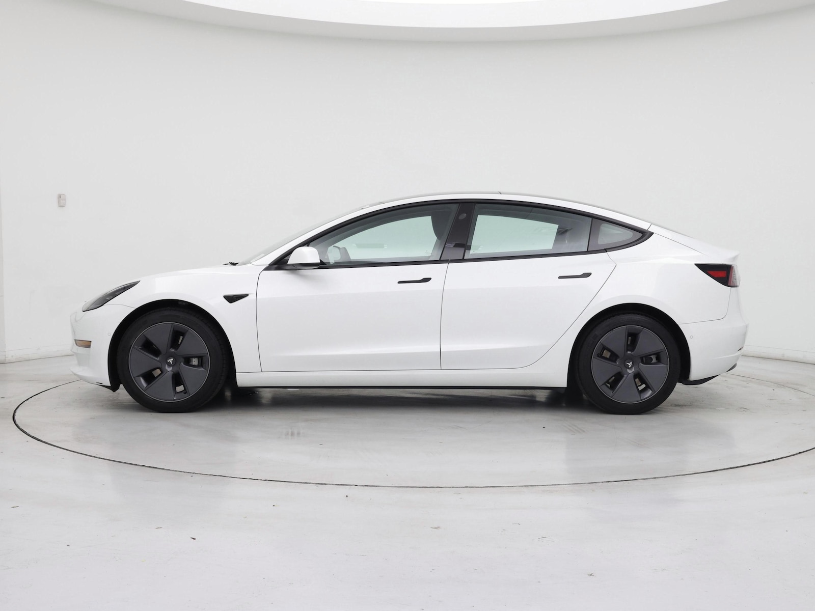 2022 Tesla Model 3 Long Range - Photo 4