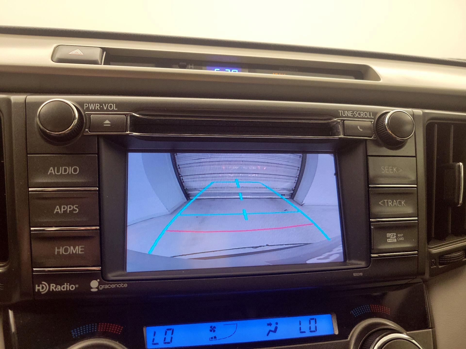 Thumbnail: 2014 Toyota RAV4 - 15