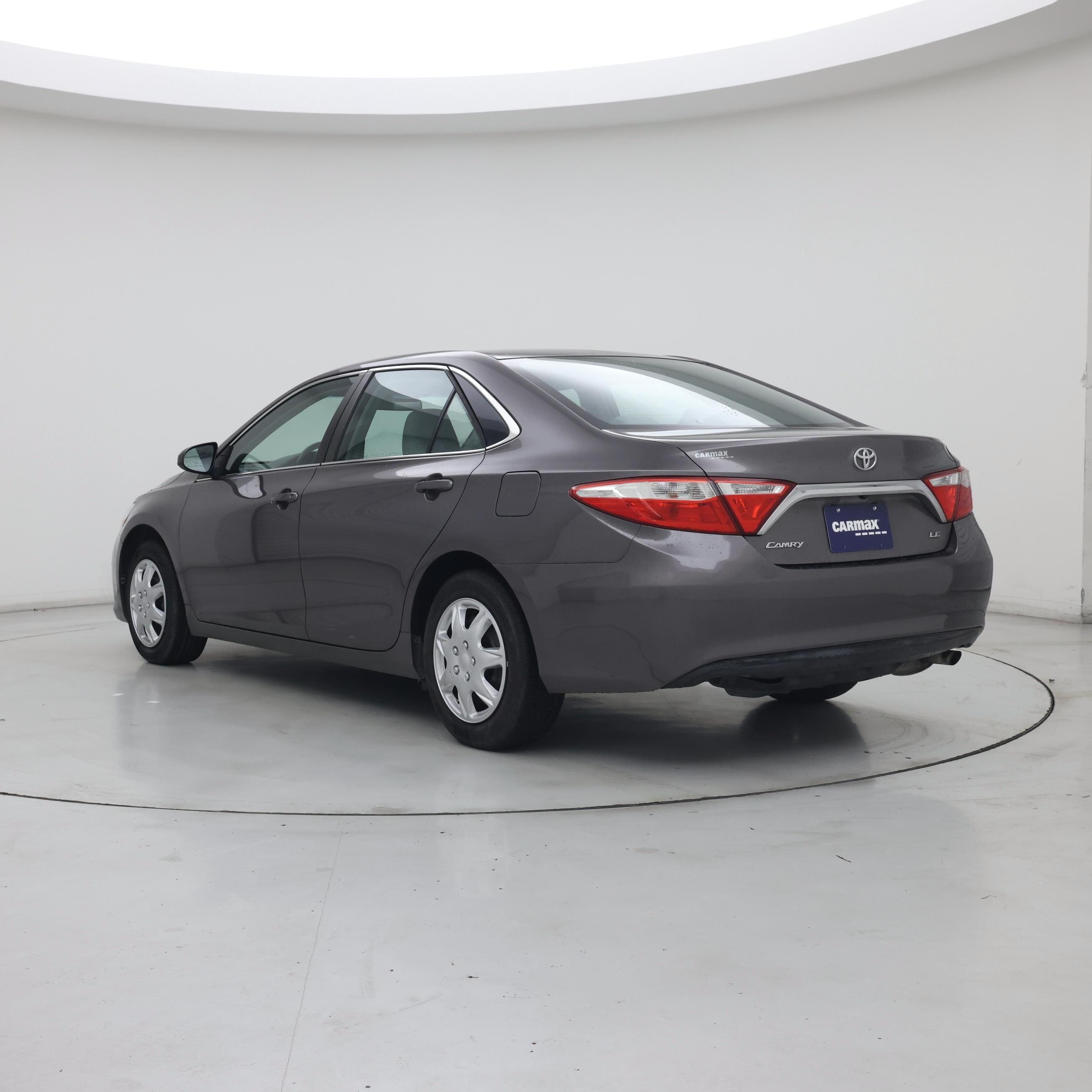 Thumbnail: 2015 Toyota Camry - 2