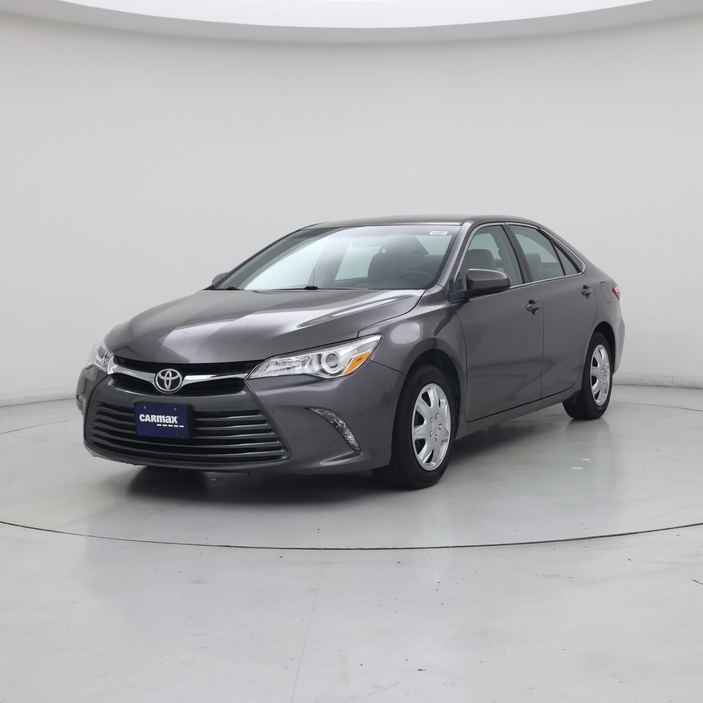 Thumbnail: 2015 Toyota Camry - 4