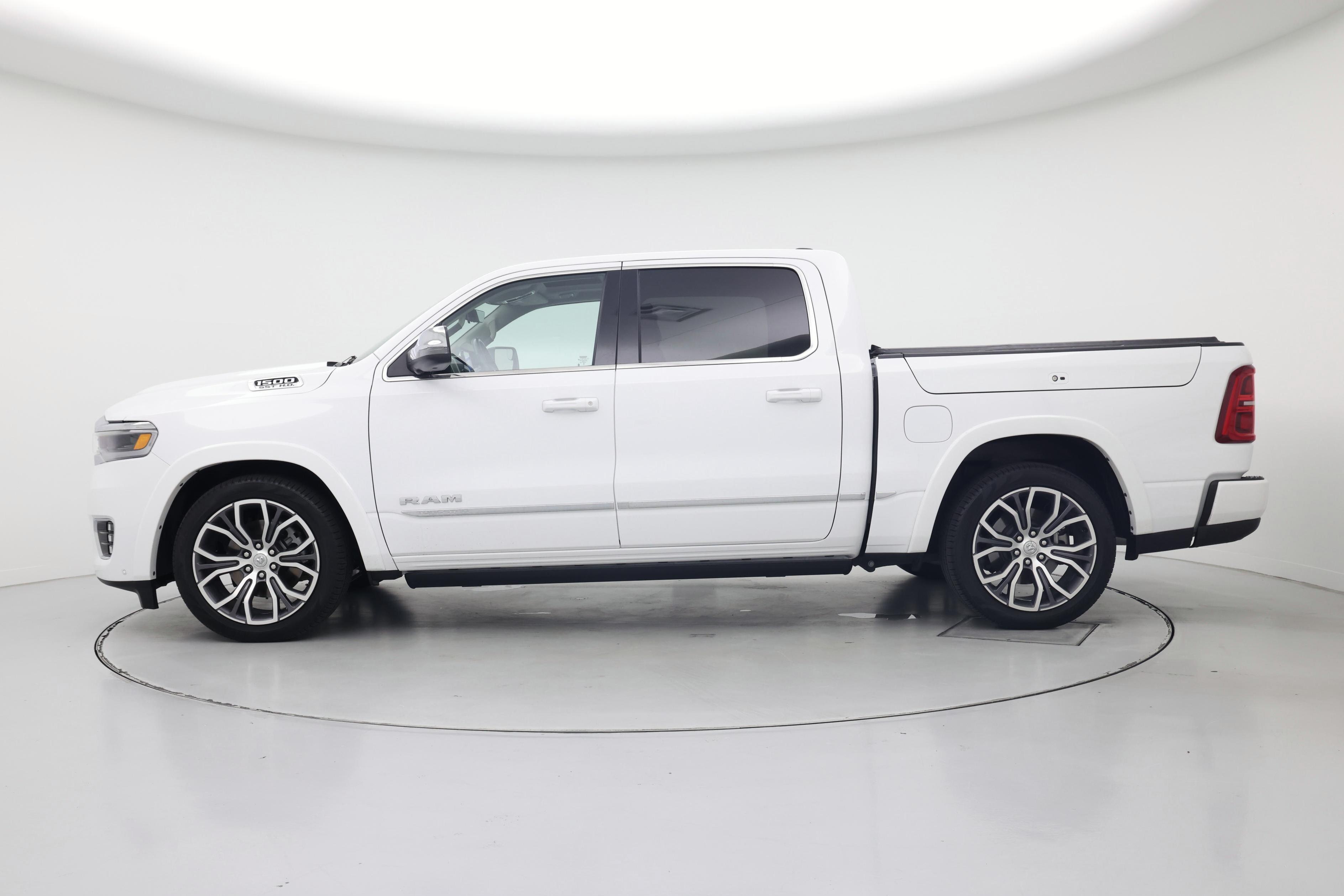 Thumbnail: 2025 RAM 1500 - 3