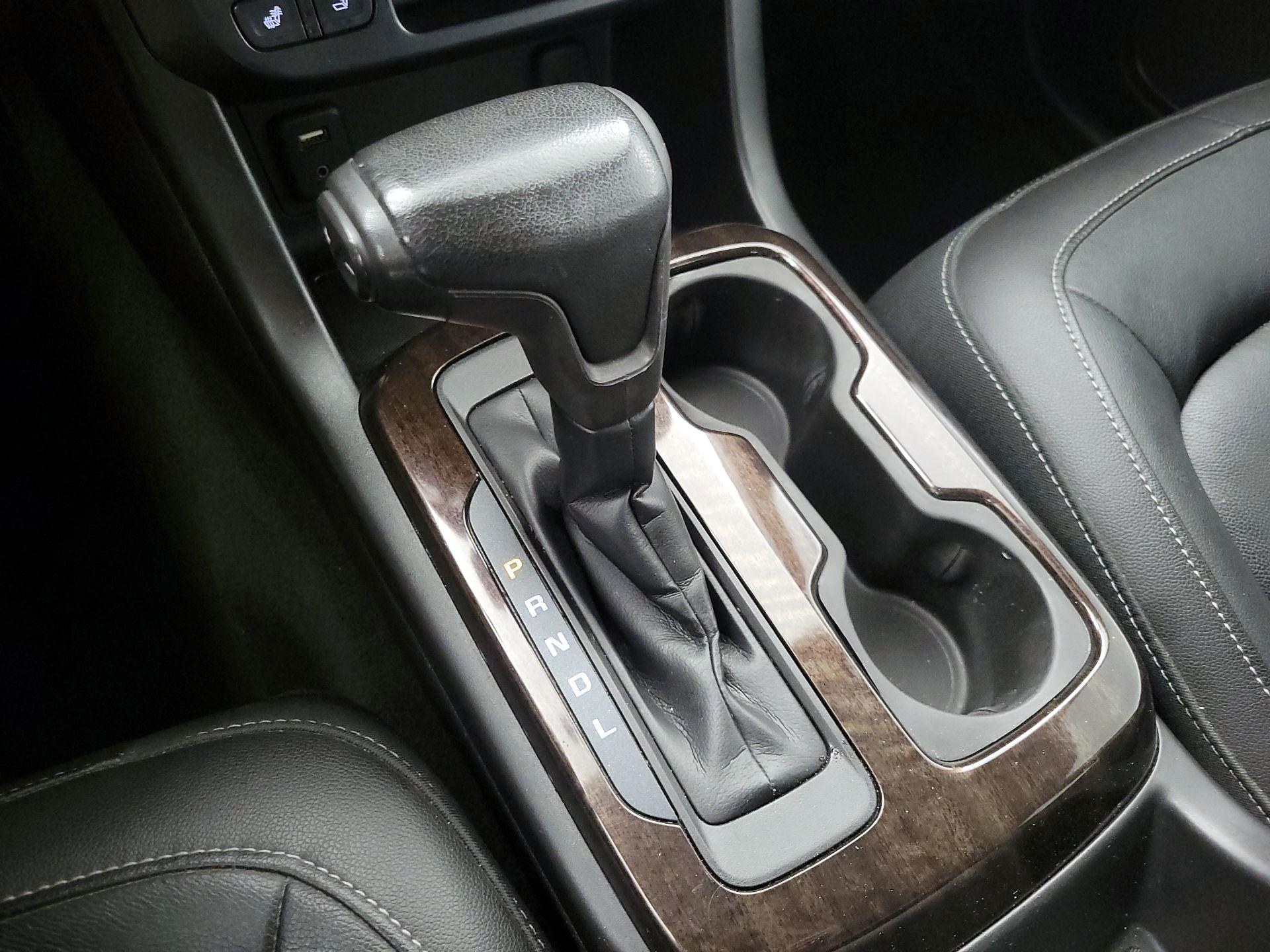 Thumbnail: 2018 GMC Canyon - 17