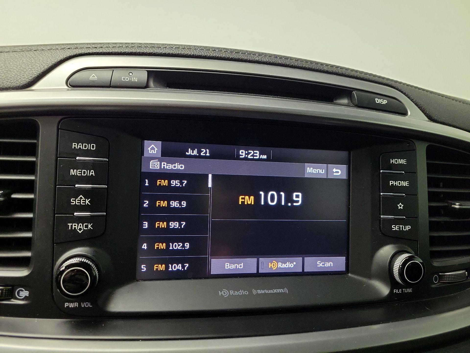Thumbnail: 2019 Kia Sorento - 15
