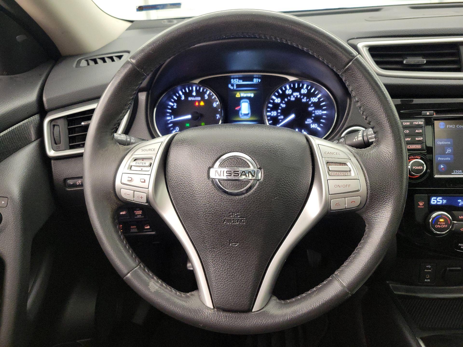 Thumbnail: 2016 Nissan Rogue - 10