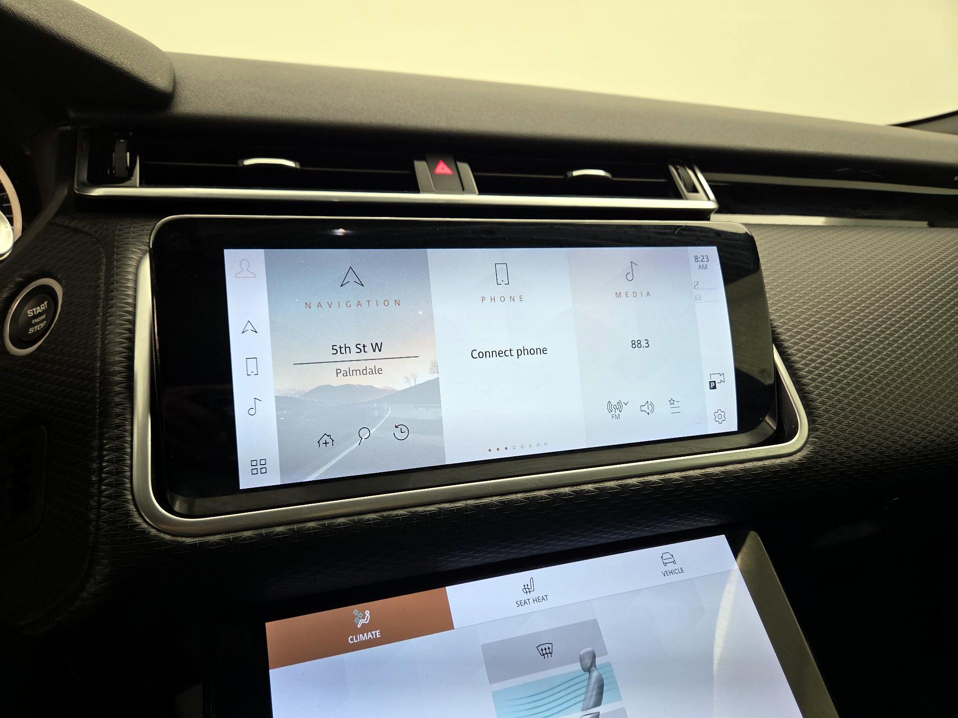 Thumbnail: 2022 Land Rover Range Rover Velar - 16