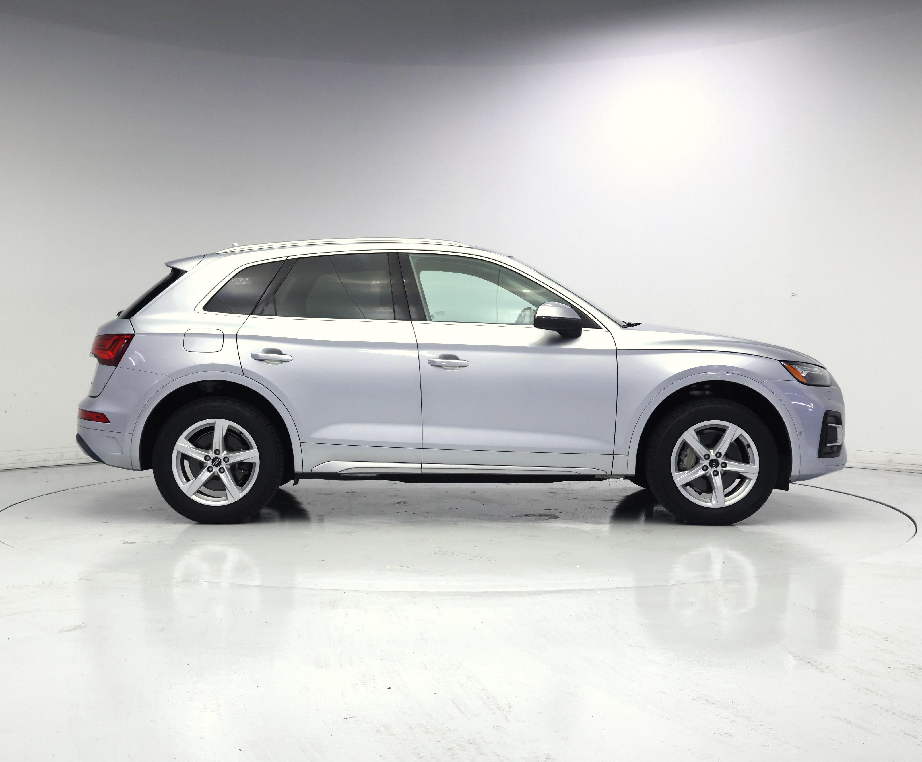 Thumbnail: 2021 Audi Q5 - 7