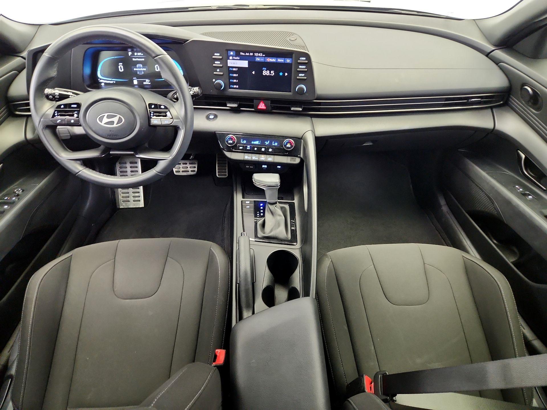 Thumbnail: 2025 Hyundai Elantra - 9