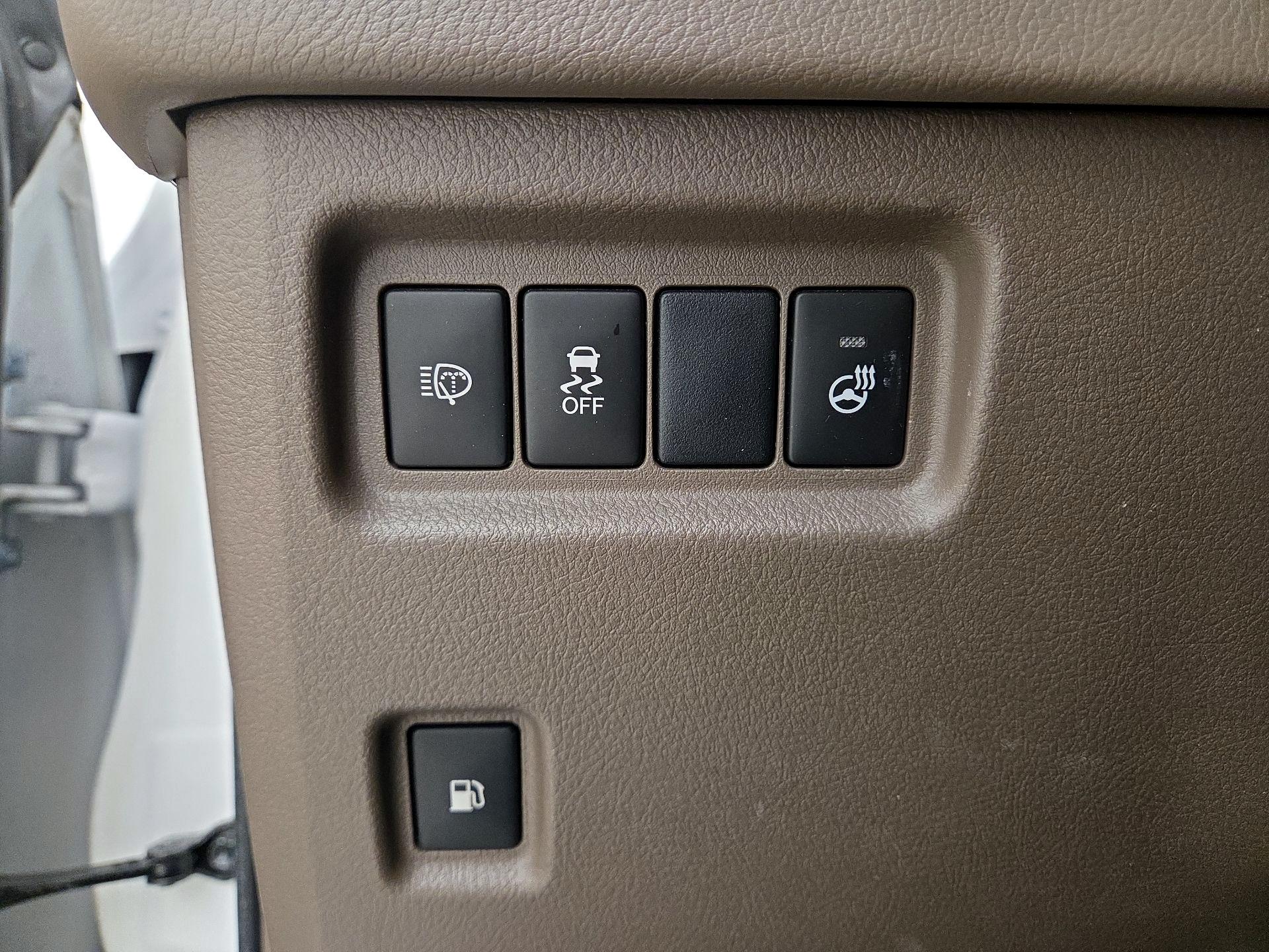 Thumbnail: 2018 Lexus GX - 13