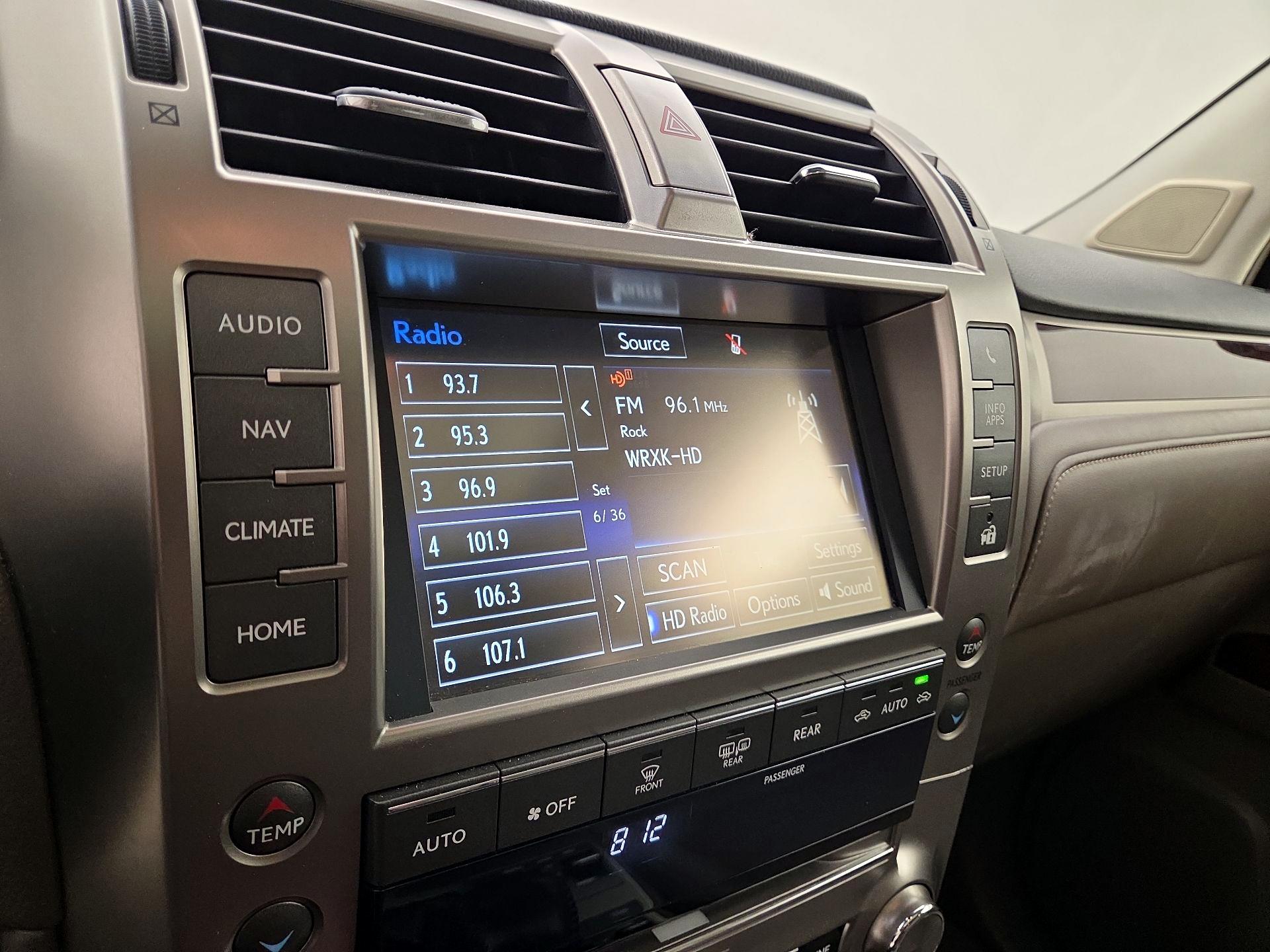 Thumbnail: 2018 Lexus GX - 16