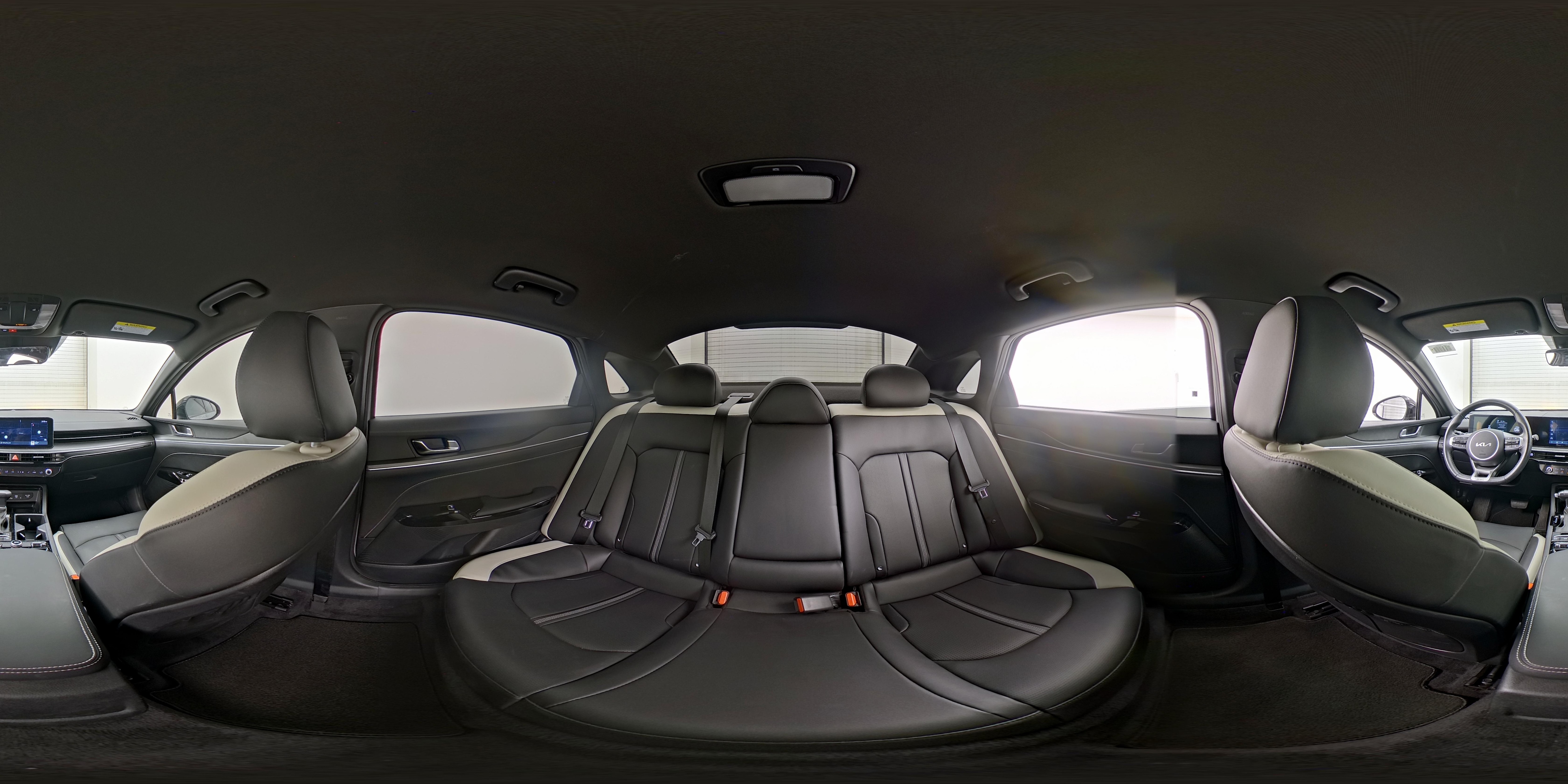 2025 Kia K5 GT-Line - Photo 26