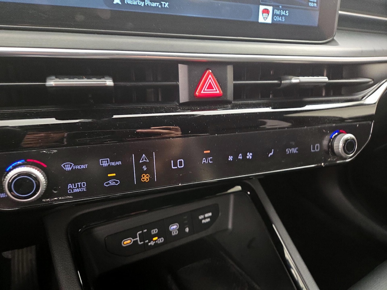 2025 Kia K5 GT-Line - Photo 18