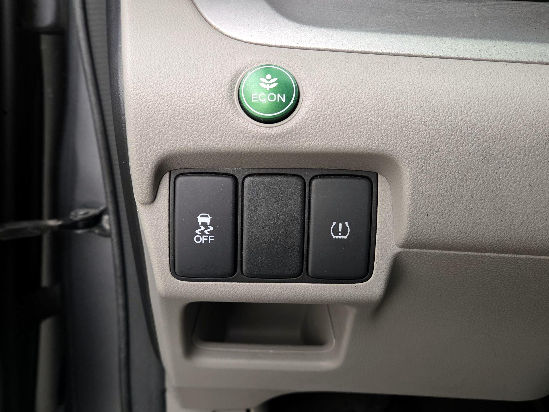 Thumbnail: 2014 Honda CR-V - 13