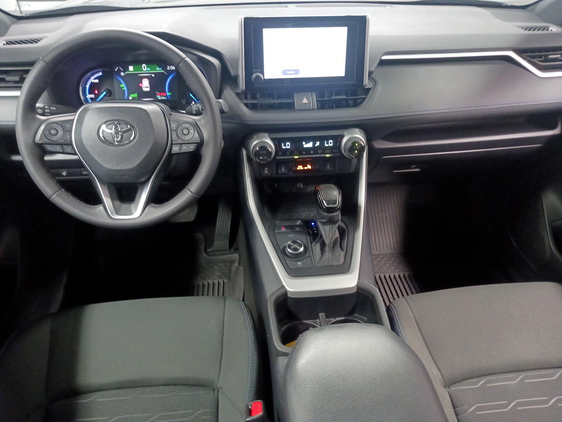 Thumbnail: 2024 Toyota RAV4 - 9