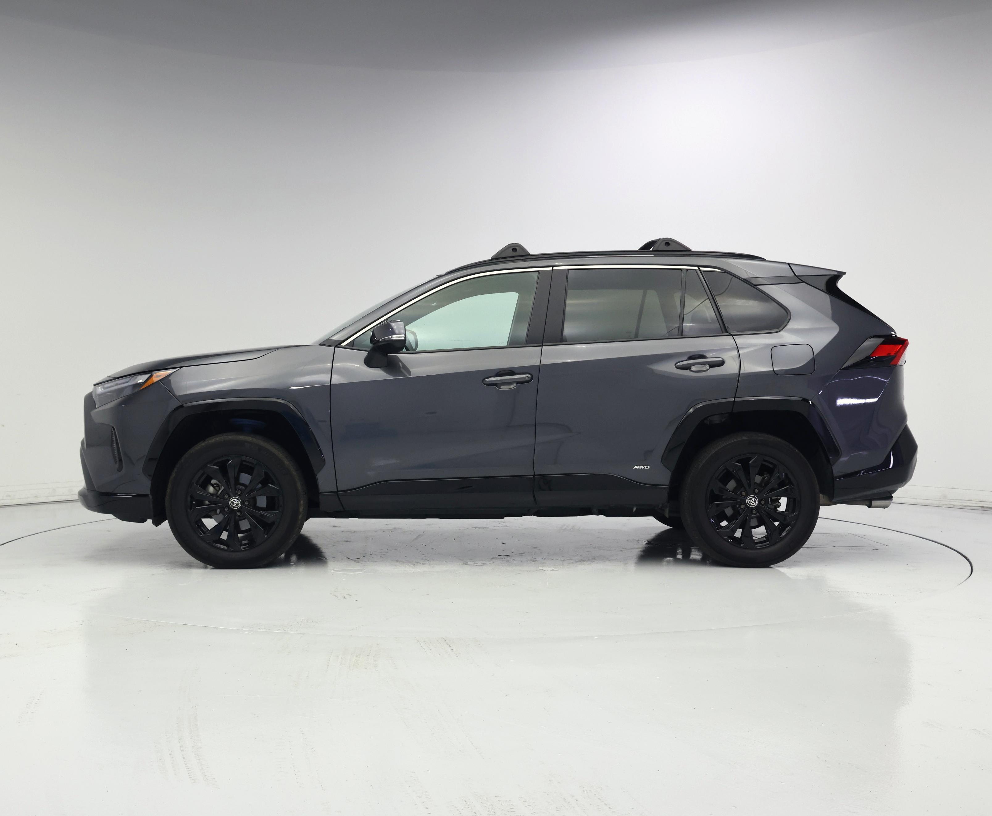 Thumbnail: 2024 Toyota RAV4 - 3