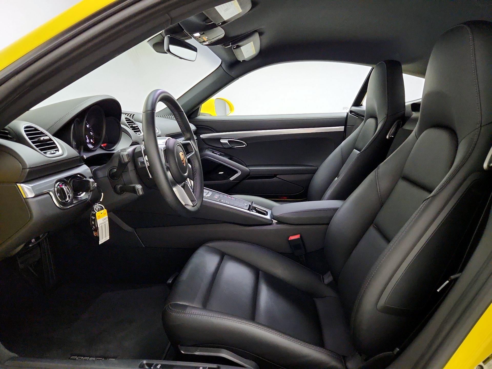 Thumbnail: 2023 Porsche 718 Cayman - 11