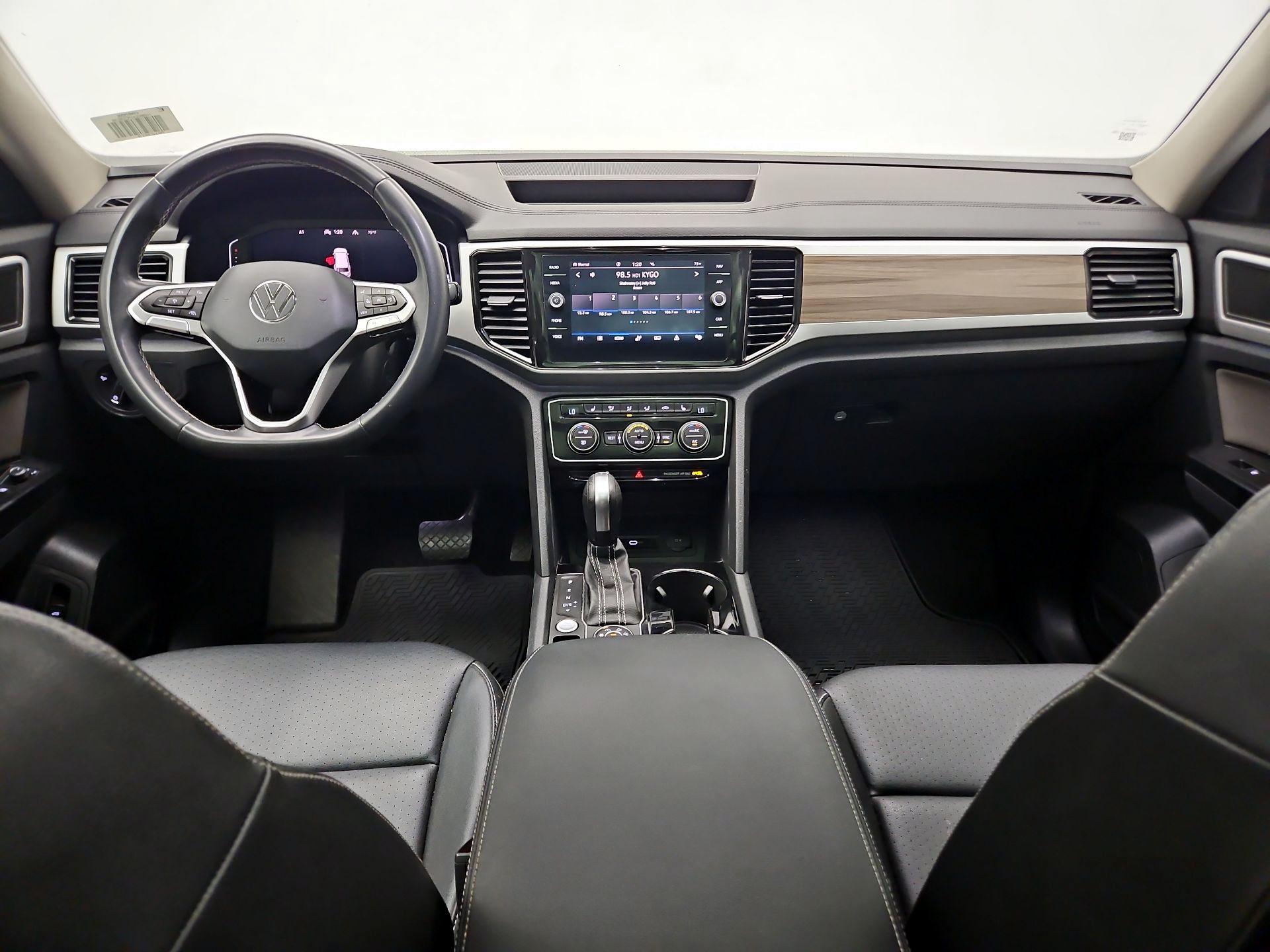 Thumbnail: 2021 Volkswagen Atlas - 9