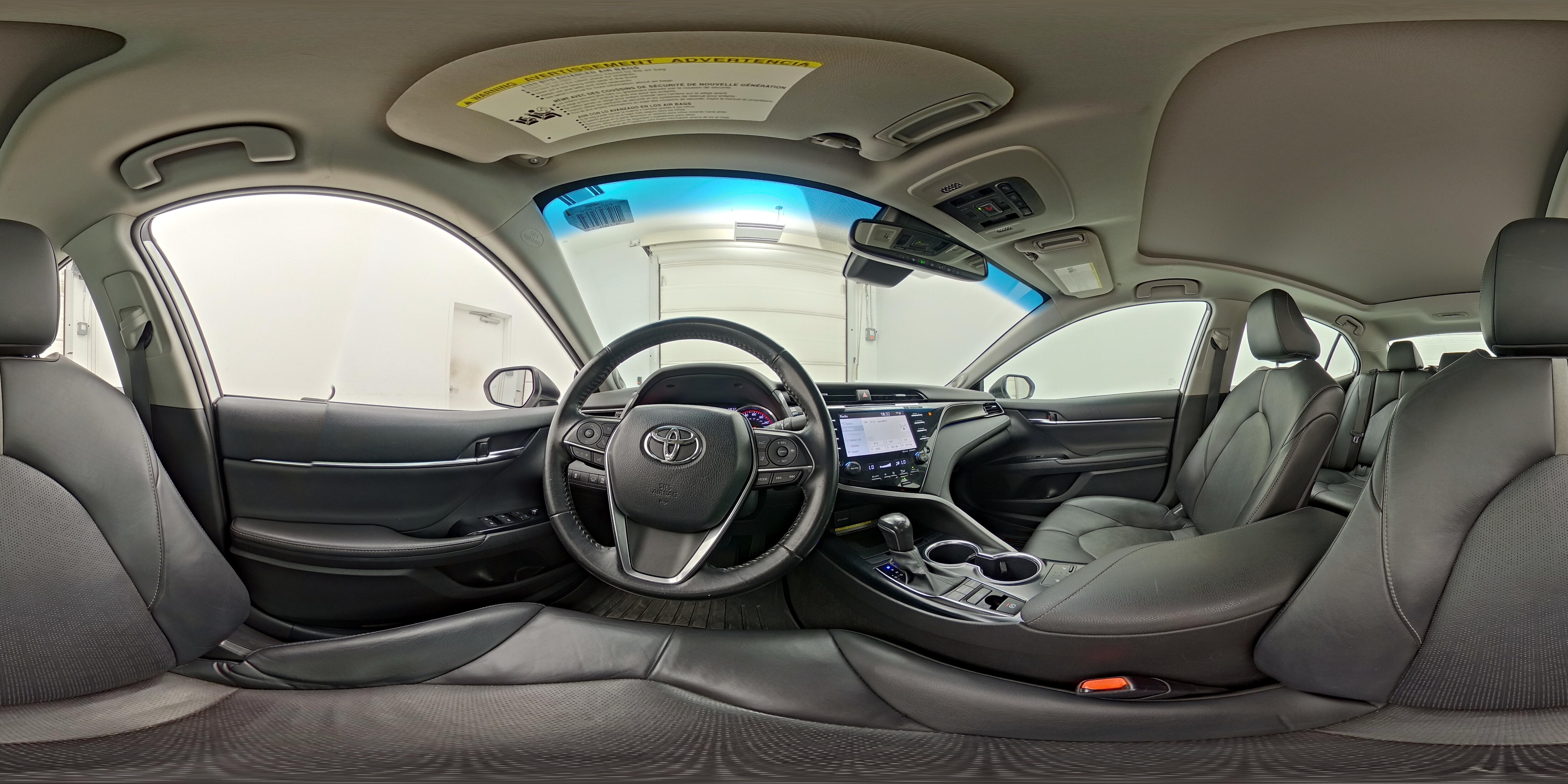 2020 Toyota Camry XSE - Photo 27
