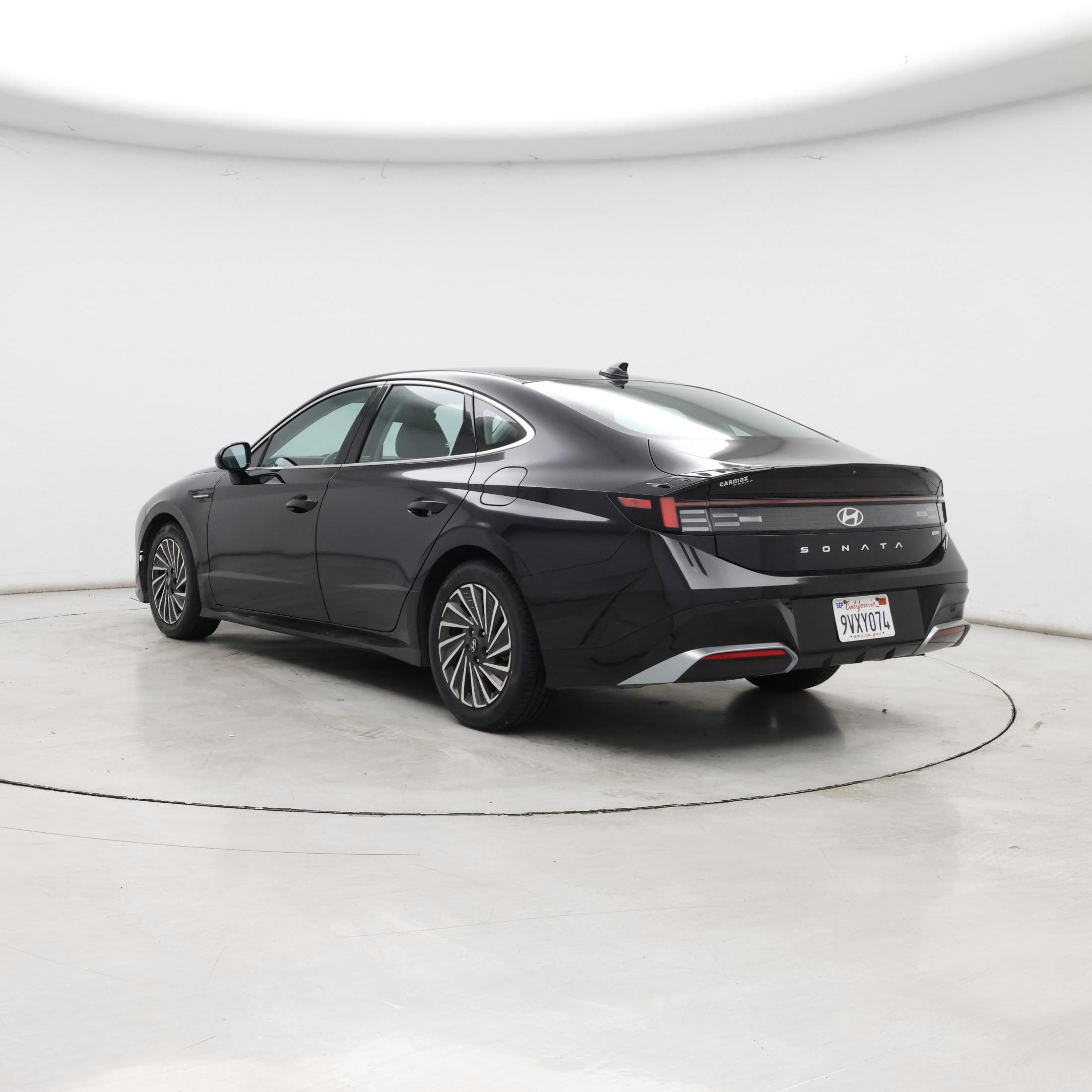 Thumbnail: 2024 Hyundai Sonata - 2